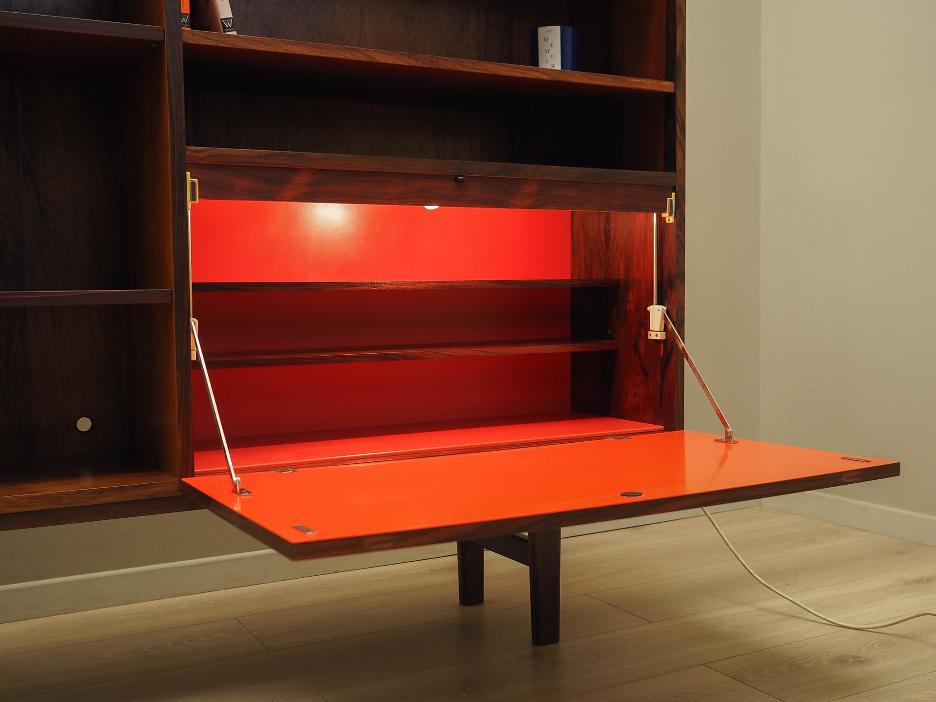 Biblioteczka, palisander brązowy, proj. I. Kofod-Larsen, Dania, lata 70. - 195342