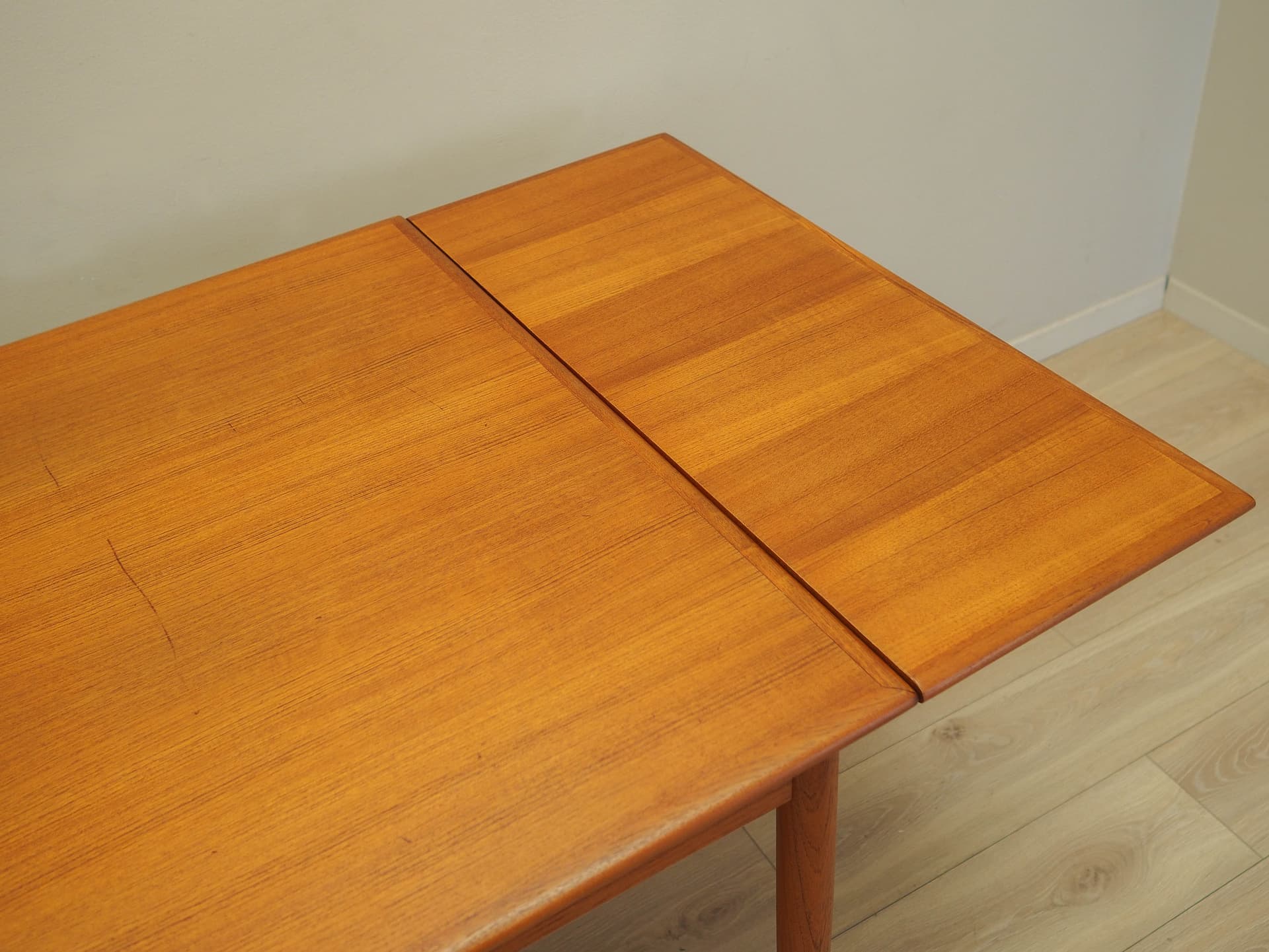 Dining Table, medium brown teak, Denmark, 1970s. - 195380
