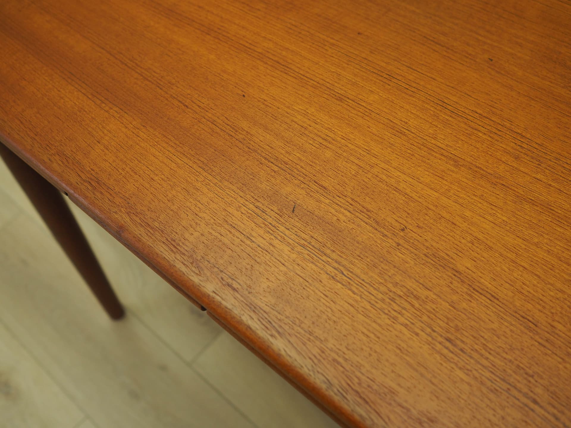 Dining Table, medium brown teak, Denmark, 1970s. - 195379