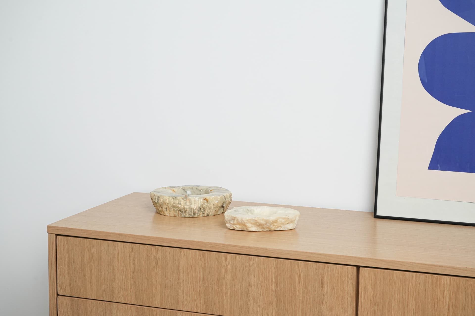 Ashtray, beige onyx, Italy, 1970s. - 195471