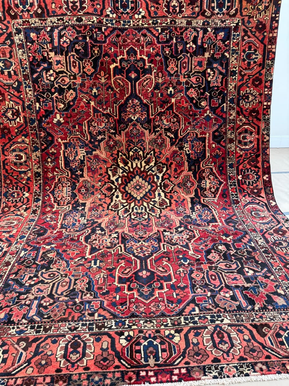 Rug Bahtiari Hamadan, 385x300 cm, multicolor wool, Iran - 195776