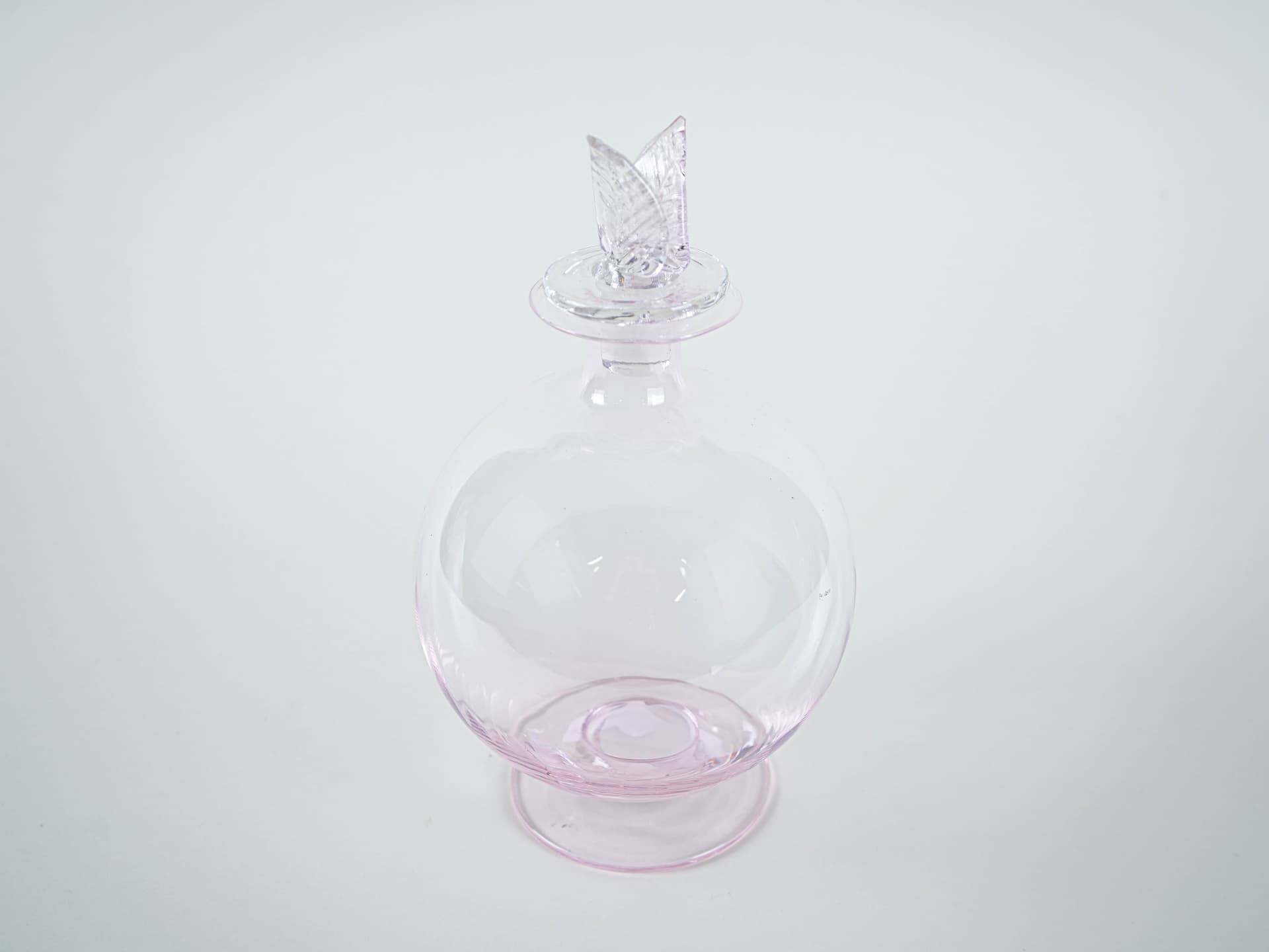 Carafe, spherical, pink glass, Italy, 1970s. - 195941