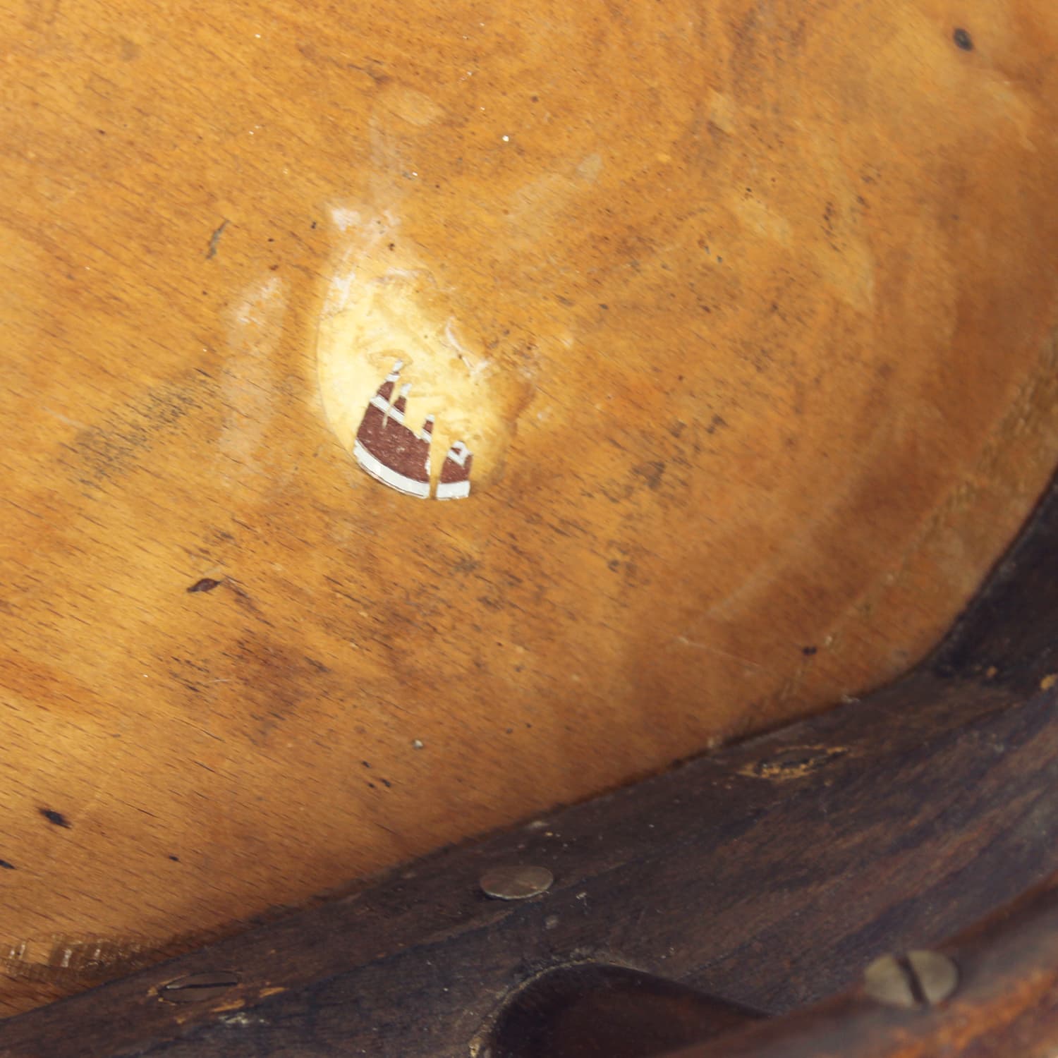 Krzesło dziecięce okrągłe, dąb brązowy ciemny, Tatra Nabytok, Czechy, lata 50. - 195954