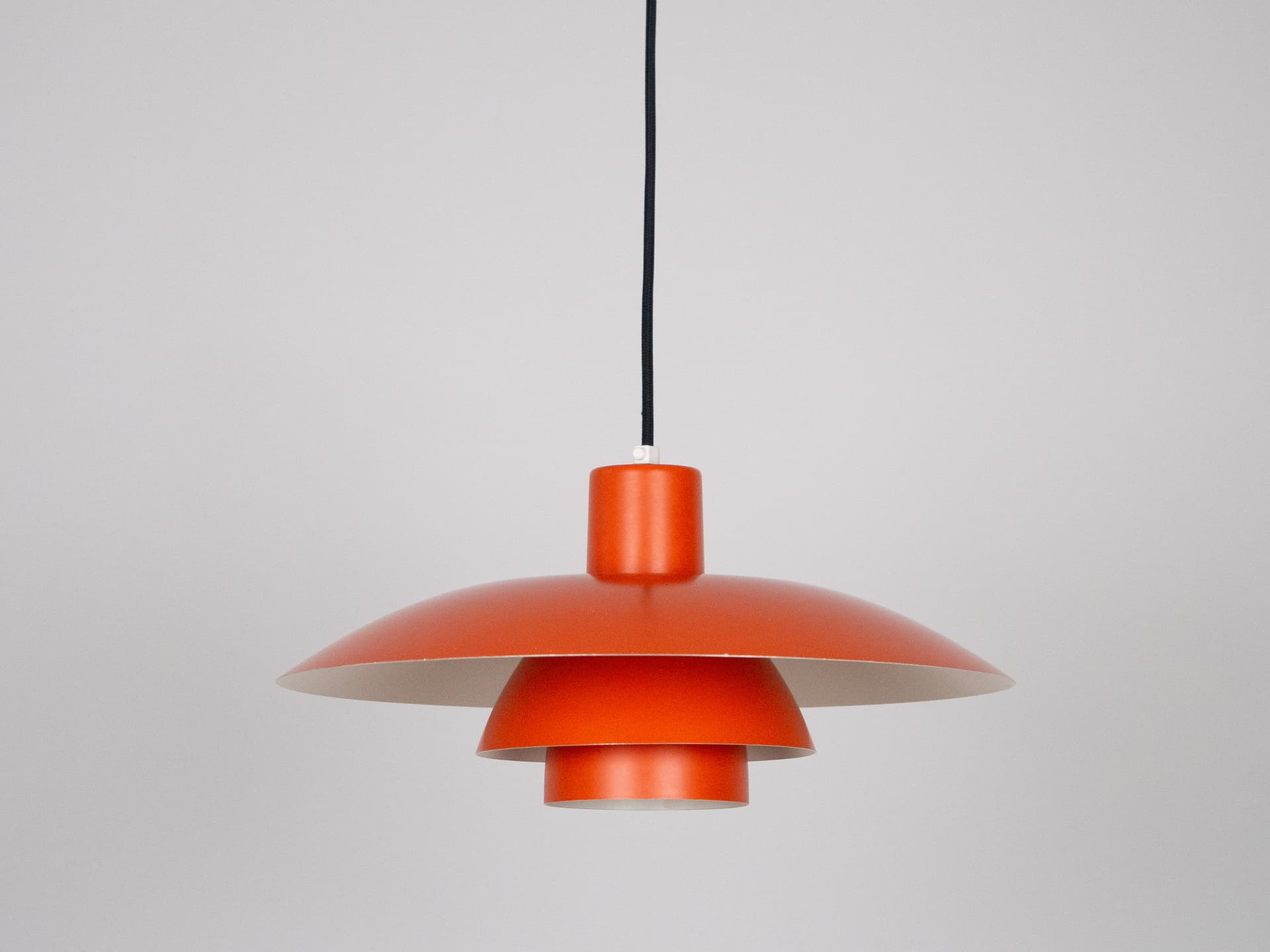 Lampa wisząca PH 4/3, czerwona, aluminium, proj. P. Henningsen, Louis Poulsen, Dania, lata 70. - 196293