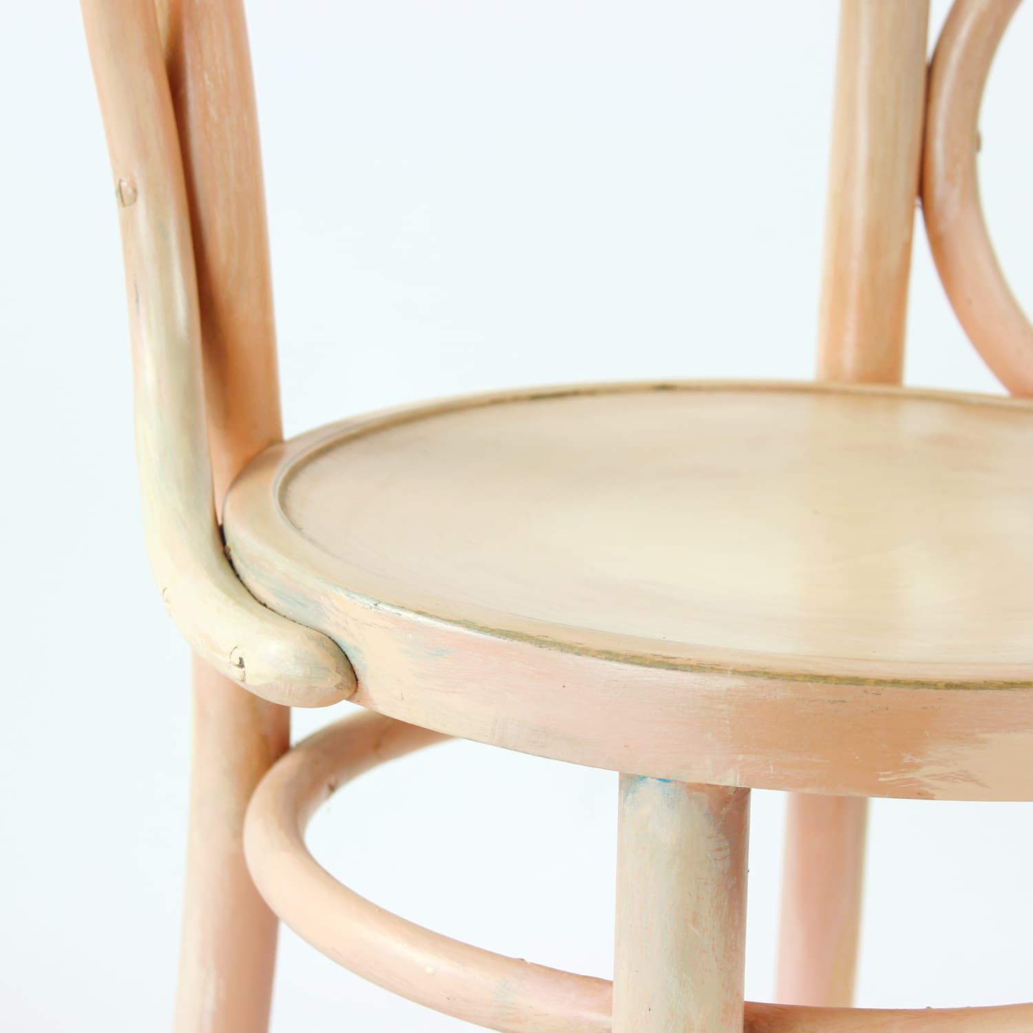 Chair No. 24, pink bentwood, by M. Thonet, TON, Czechoslovakia, 1950s. - 196432