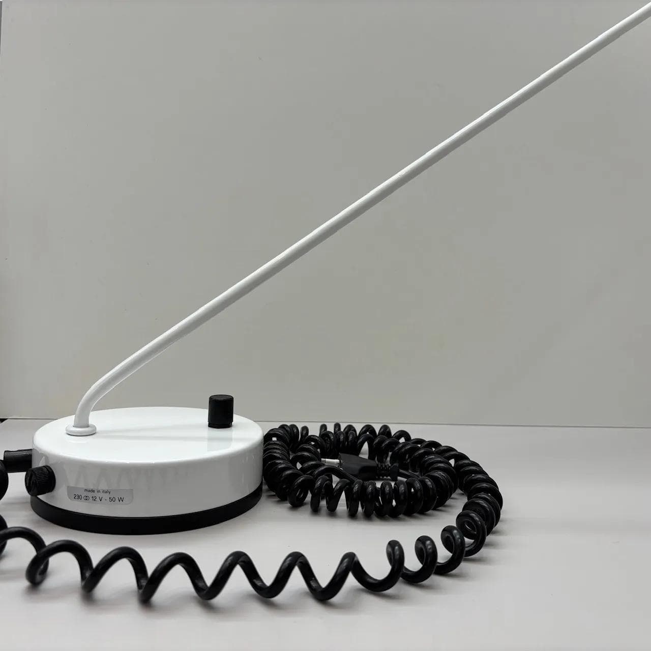 Lampa biurkowa, stal biała, Włochy, lata 80. - 13734