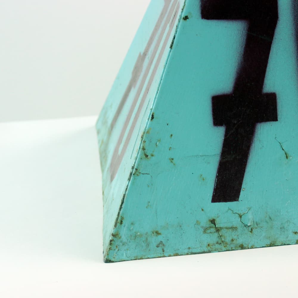 Zestaw dziewięciu piramid pomiarowych, turkus, stal, Czechosłowacja, lata 40. - 196450