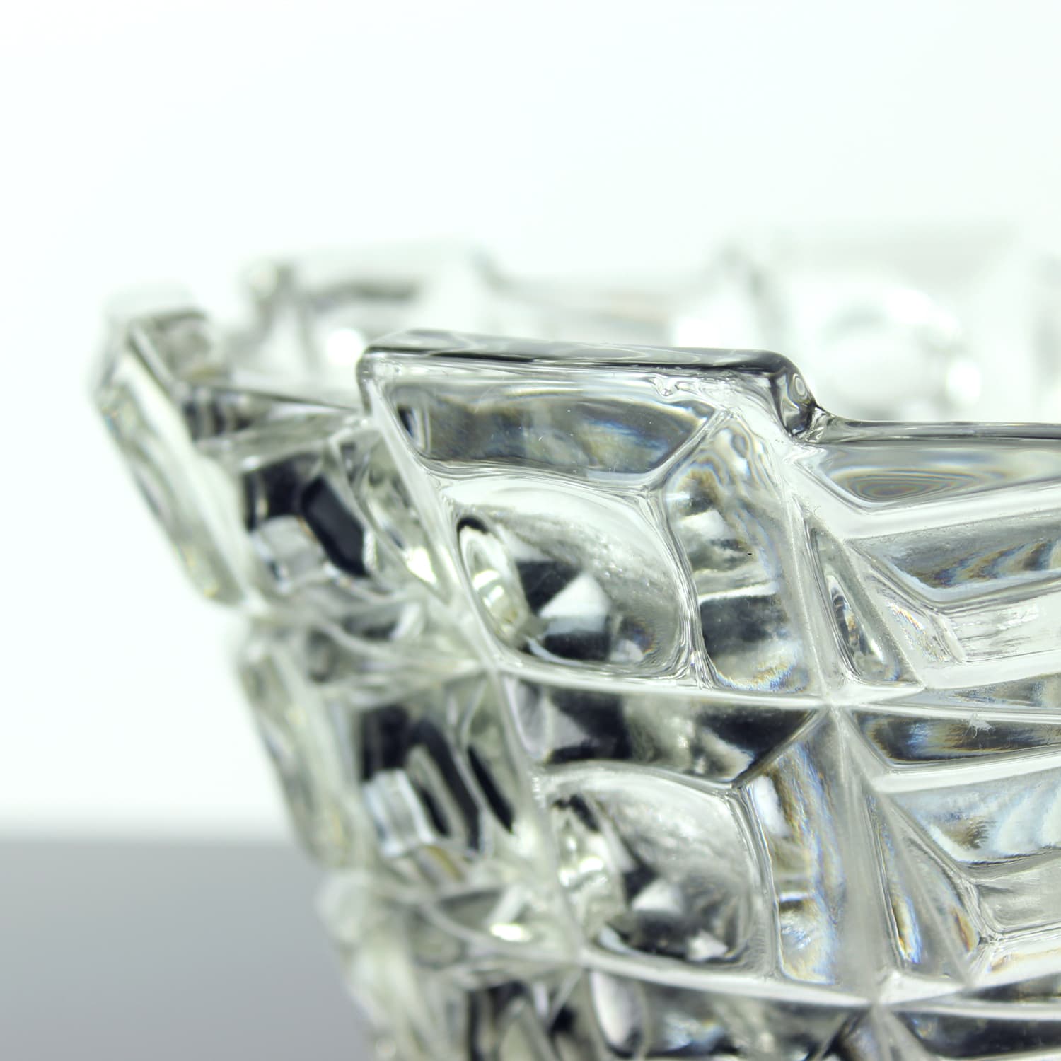 Set of Two Art Deco Bowls, transparent glass, Libochovice, Czechoslovakia, 1930s. - 196472