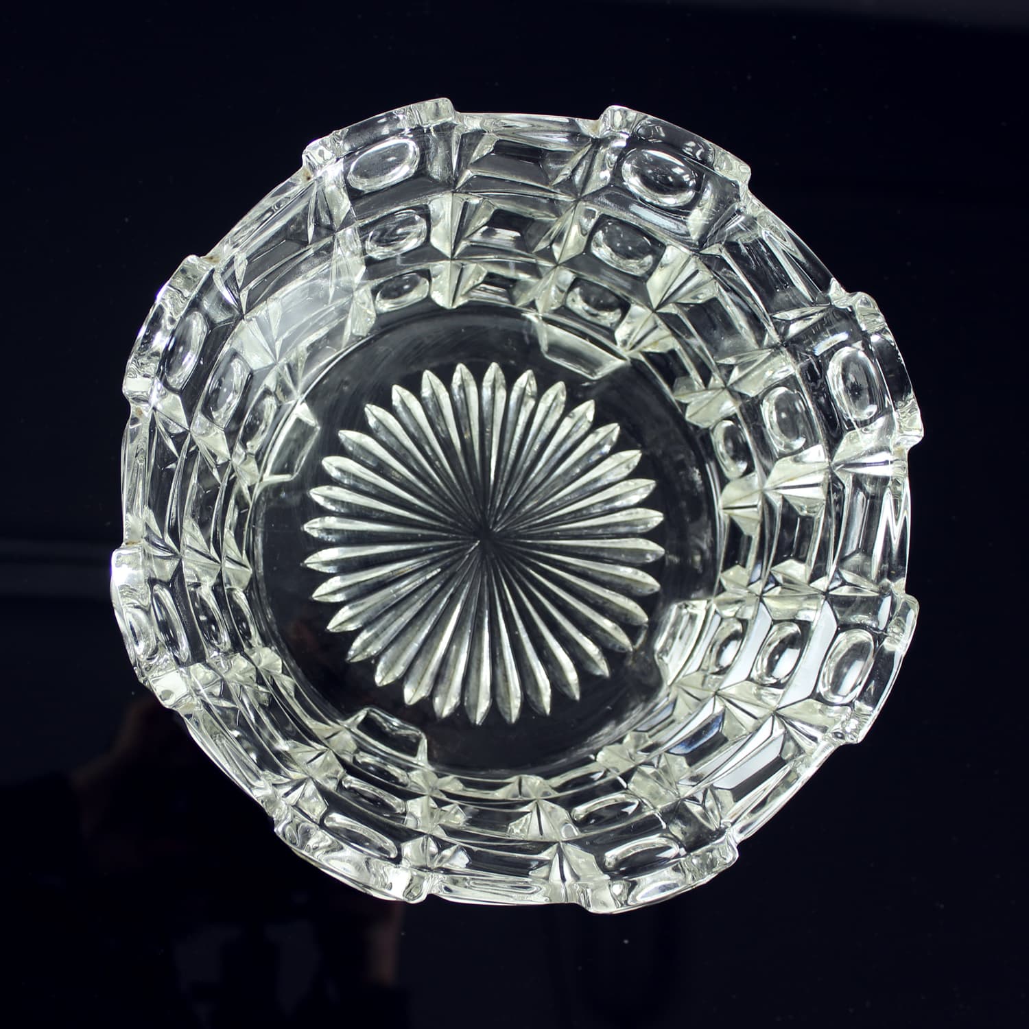 Set of Two Art Deco Bowls, transparent glass, Libochovice, Czechoslovakia, 1930s. - 196477