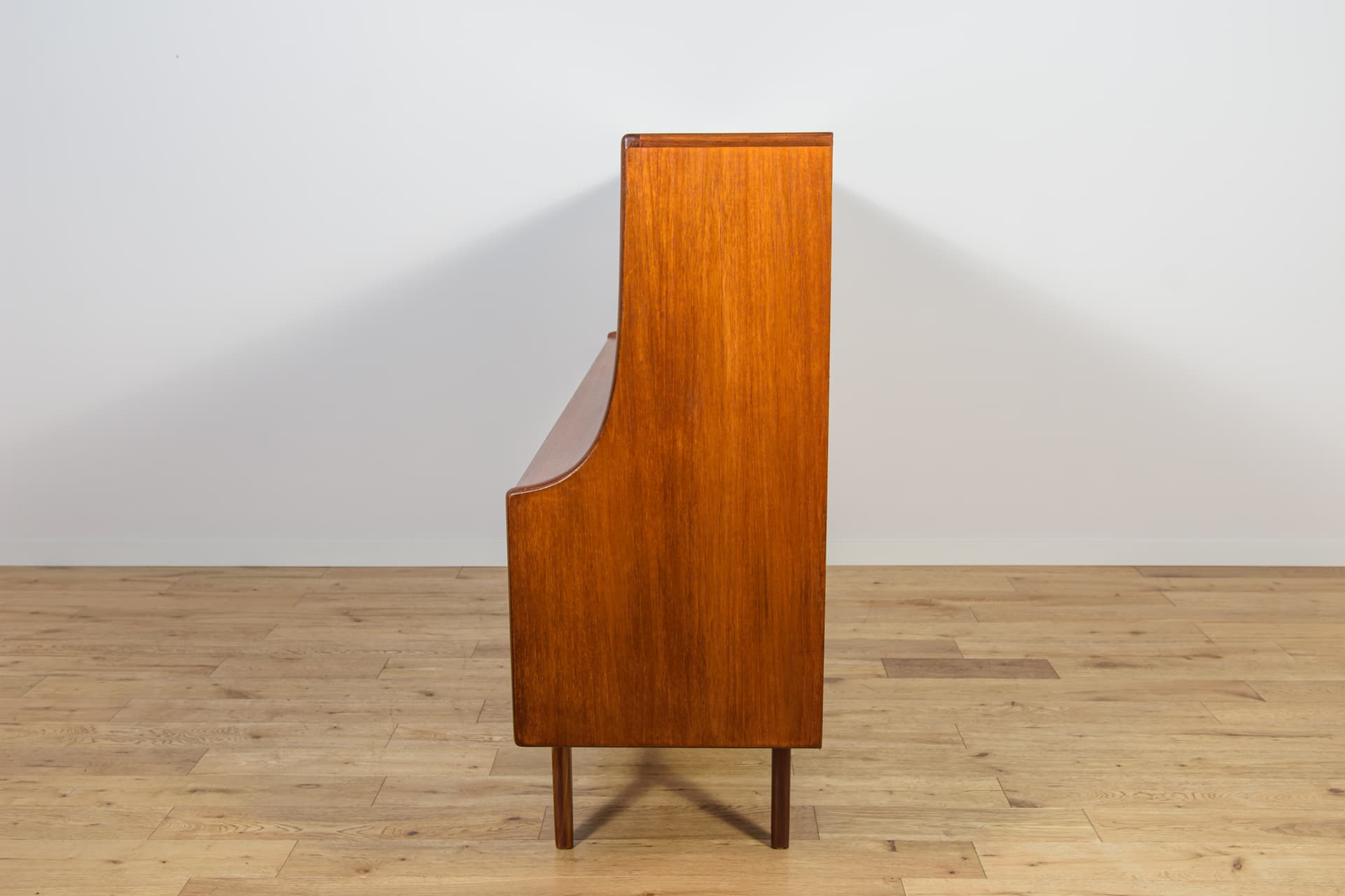Cabinet, light brown teak, by V. Wilkins, G-Plan, United Kingdom, 1960s. - 196482