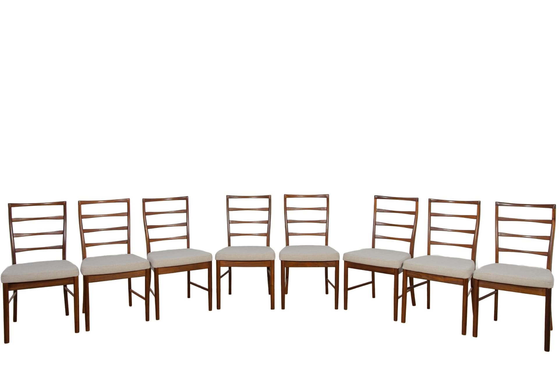 Komplet ośmiu krzeseł, teak, tapicerka beżowa, McIntosh, Wielka Brytania, lata 60.