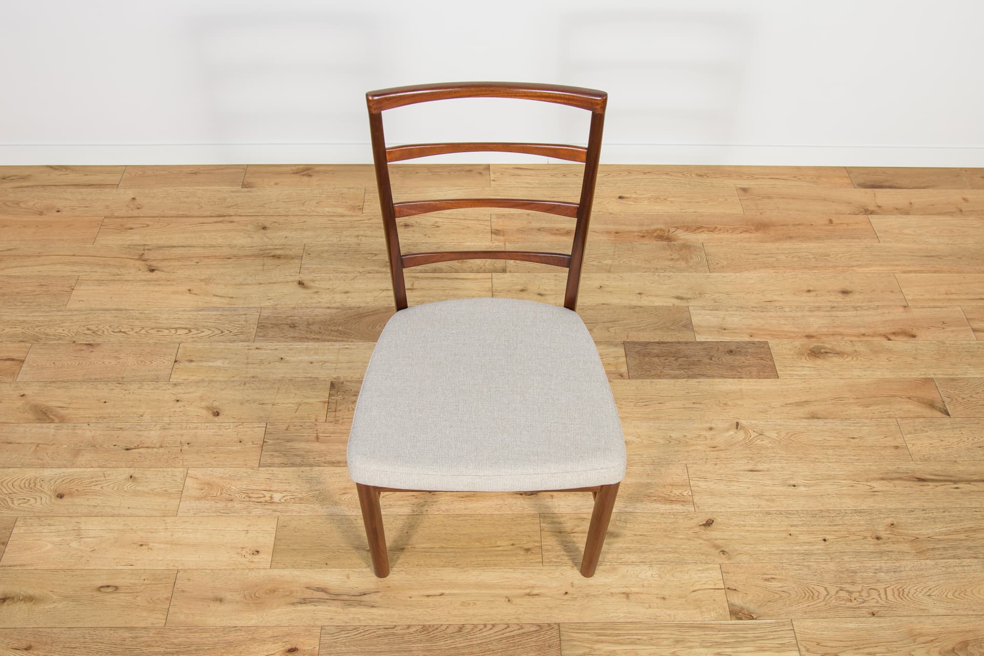 Set of four chairs, light brown teak, McIntosh, United Kingdom, 1960s. - 196513