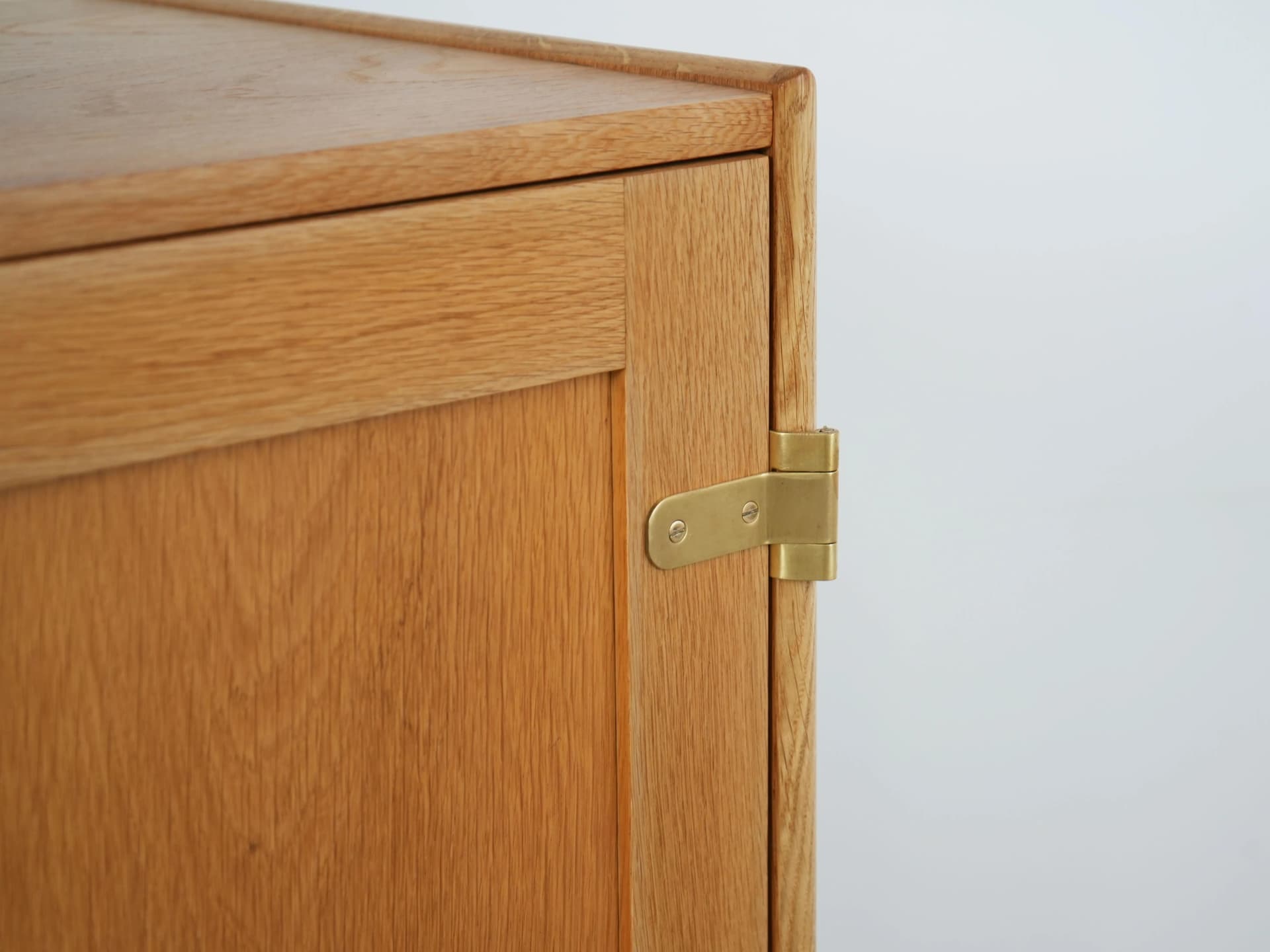 Cabinet, yellow ash, Lyby Møbler, Denmark, 1970s. - 13762