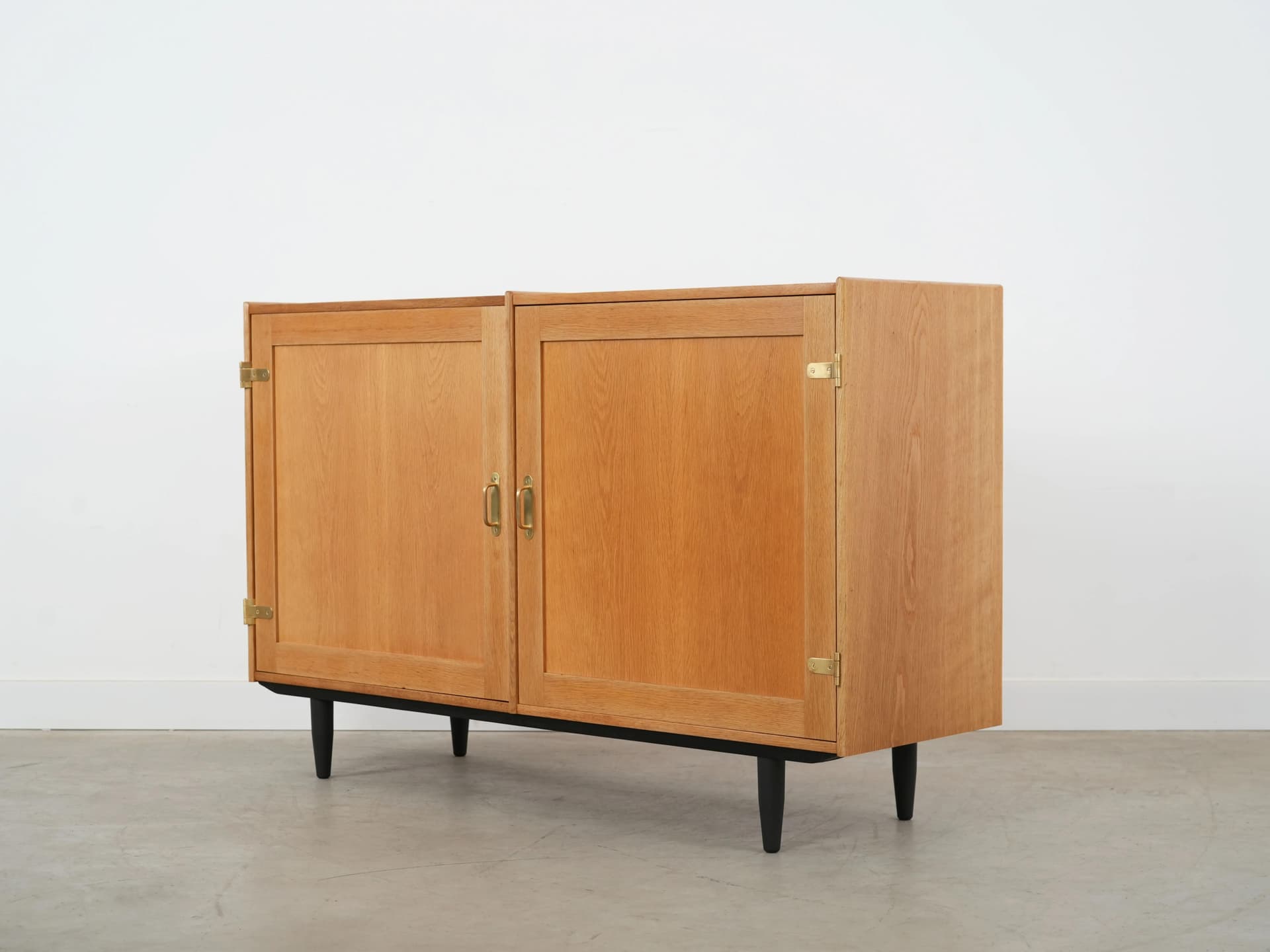 Cabinet, yellow ash, Lyby Møbler, Denmark, 1970s. - 13757