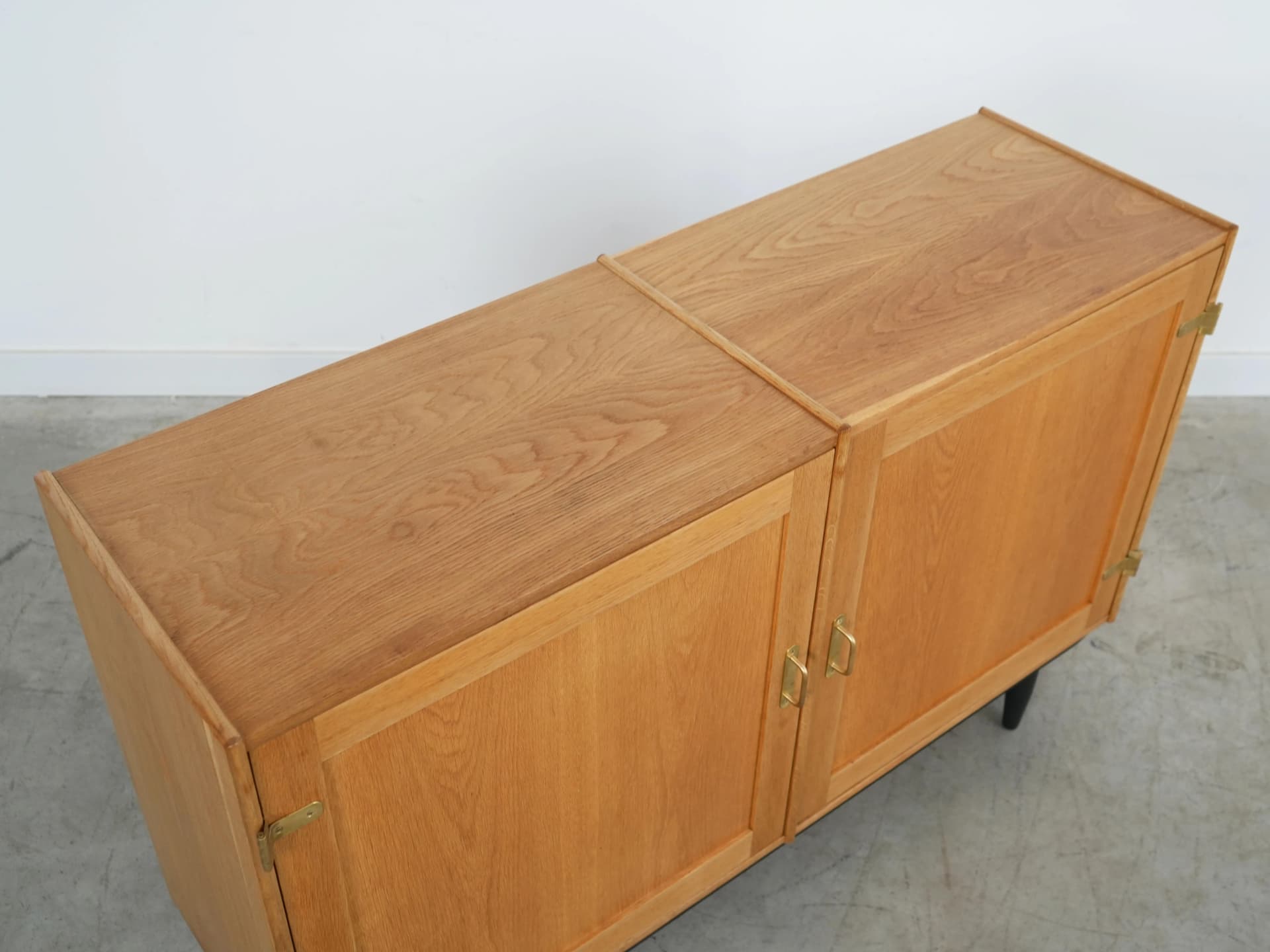 Cabinet, yellow ash, Lyby Møbler, Denmark, 1970s. - 13760