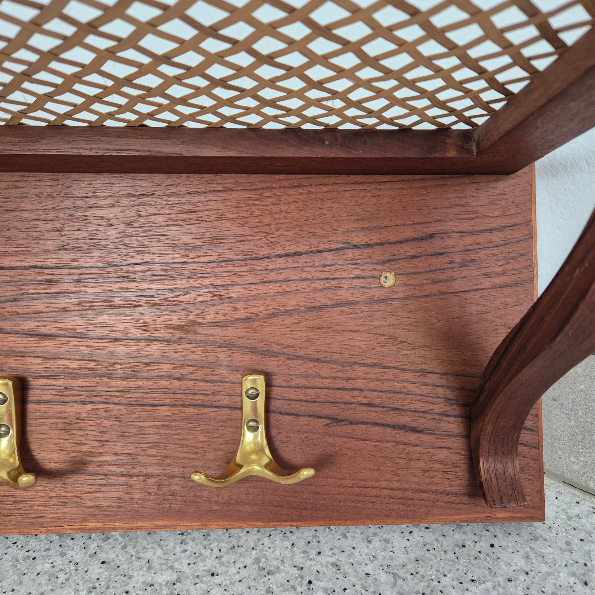 Wieszak ścienny z plecionką wiedeńską, drewno jasnobrązowy, Niemcy, lata 50. - 196838