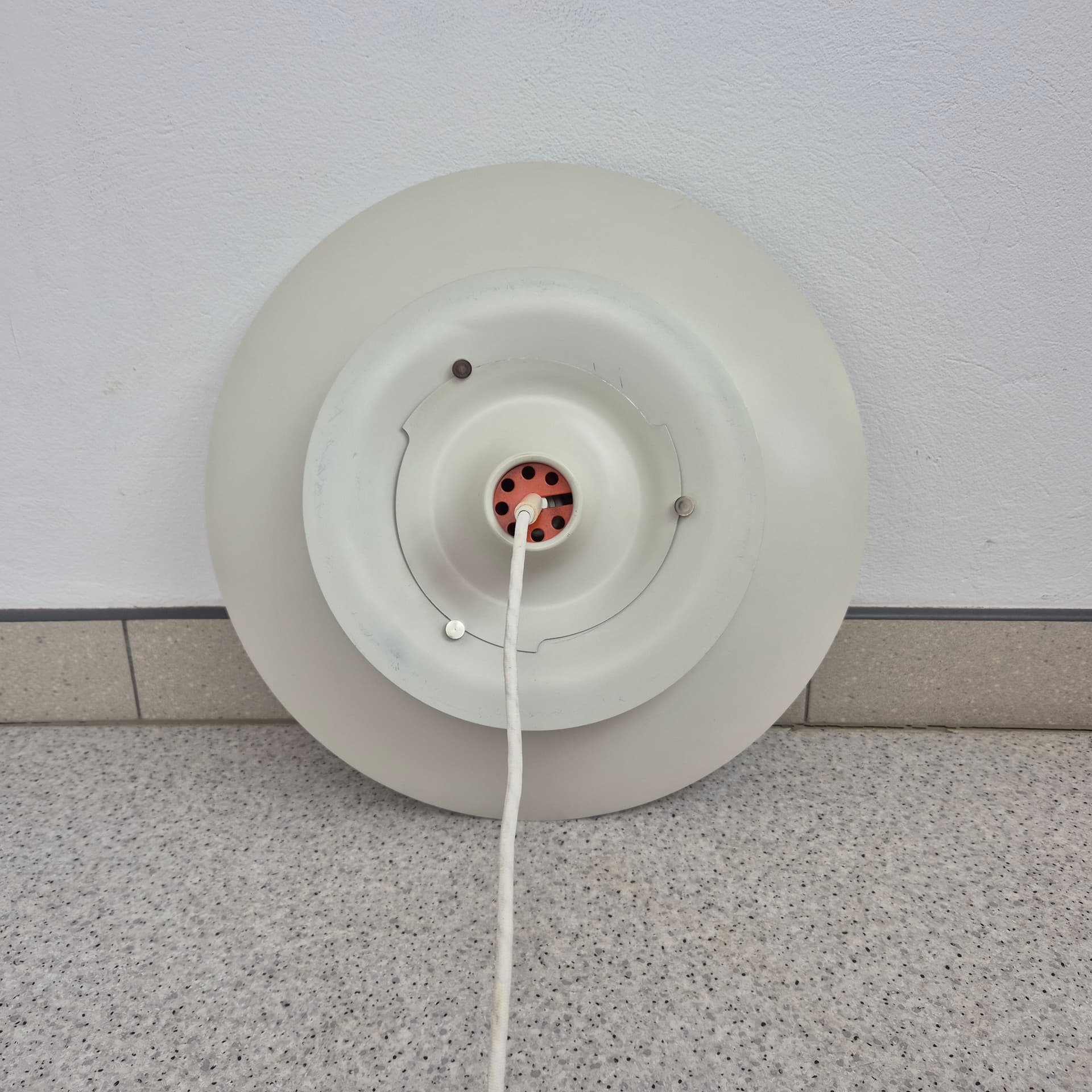 Lampa wisząca PH 5, metal szary, proj. P. Henningsen, Louis Poulsen, Dania, lata 80. - 196985