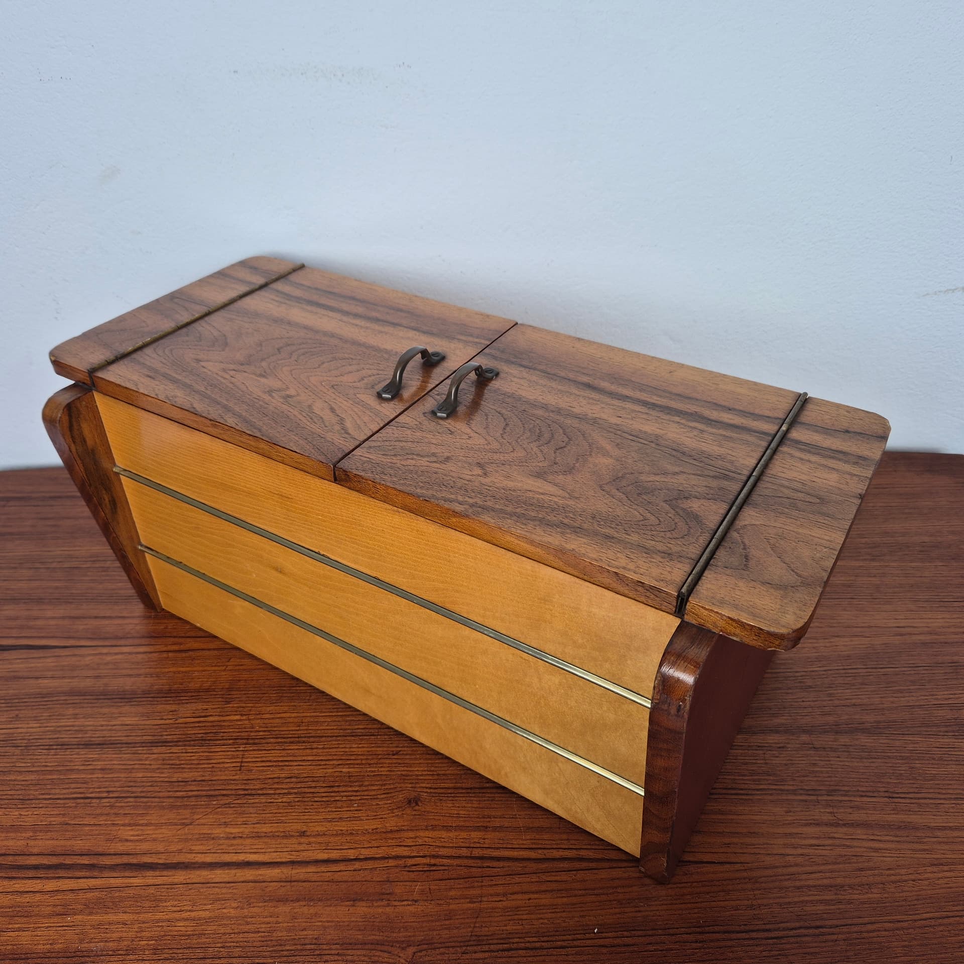 Niciak, orzech jasny i ciemny, Niemcy, lata 70. - 197001