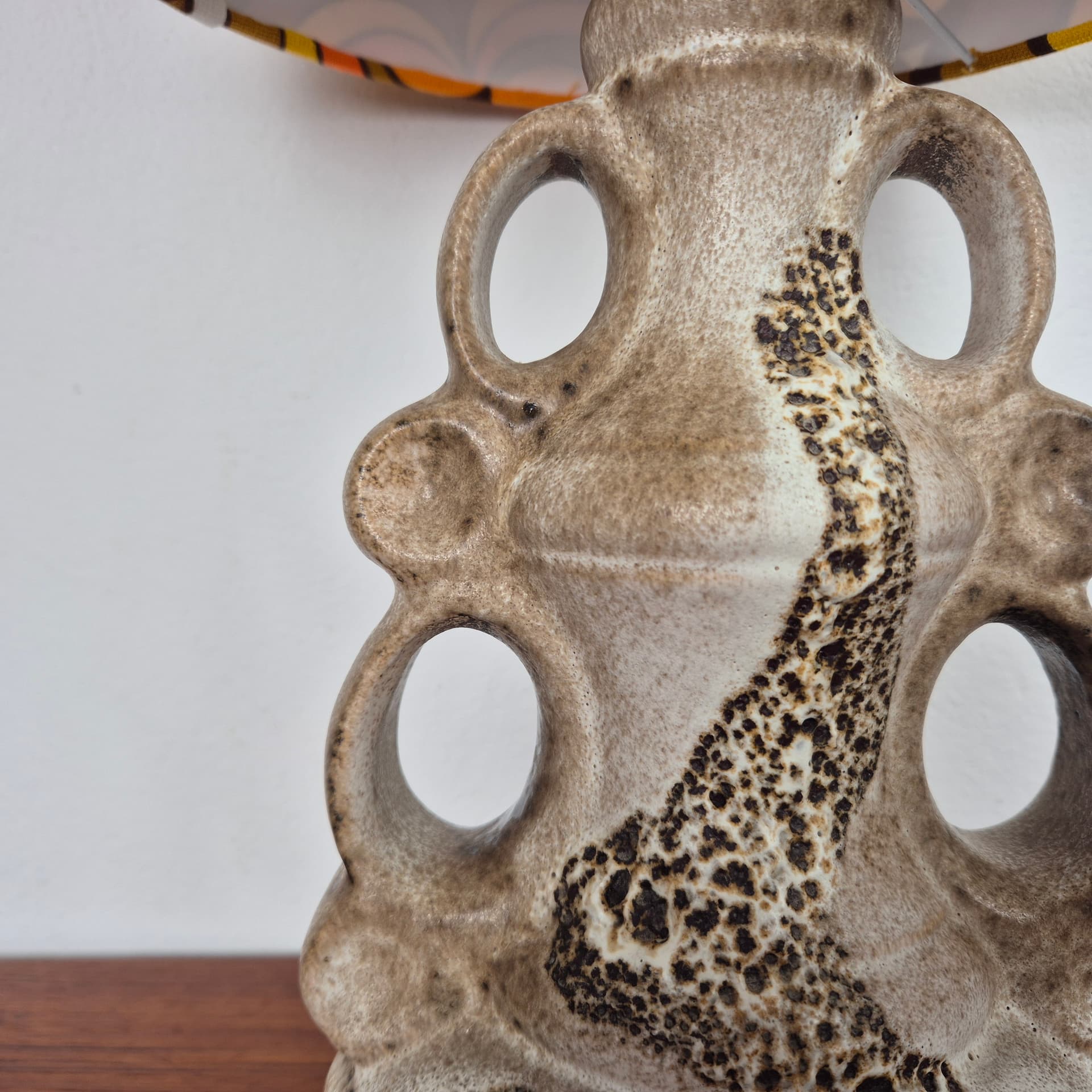 Lampa stołowa, beżowa ceramika, Steinbach, Niemcy, lata 60. - 197101