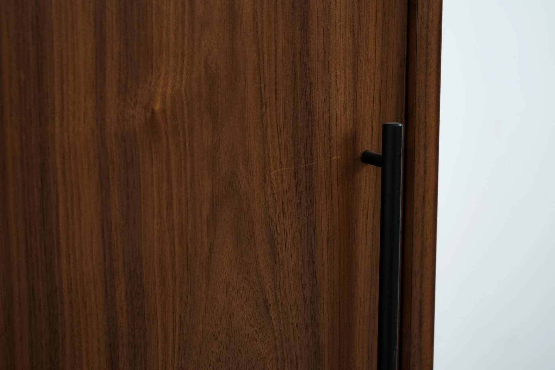 Szafka skandynawska, orzech brązowy, Polska, lata 60. - 13740