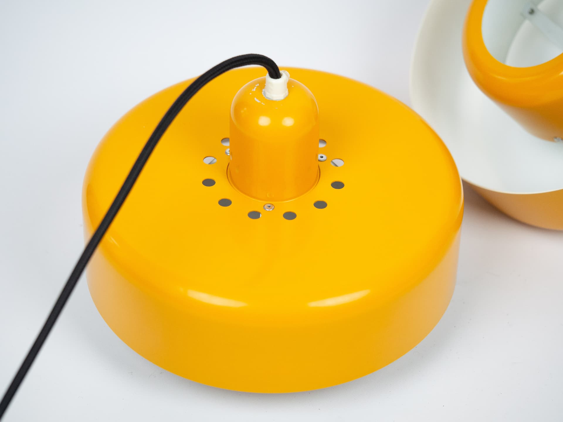 Para lamp wiszących, żółty, metal, Dania, lata 70. - 197192