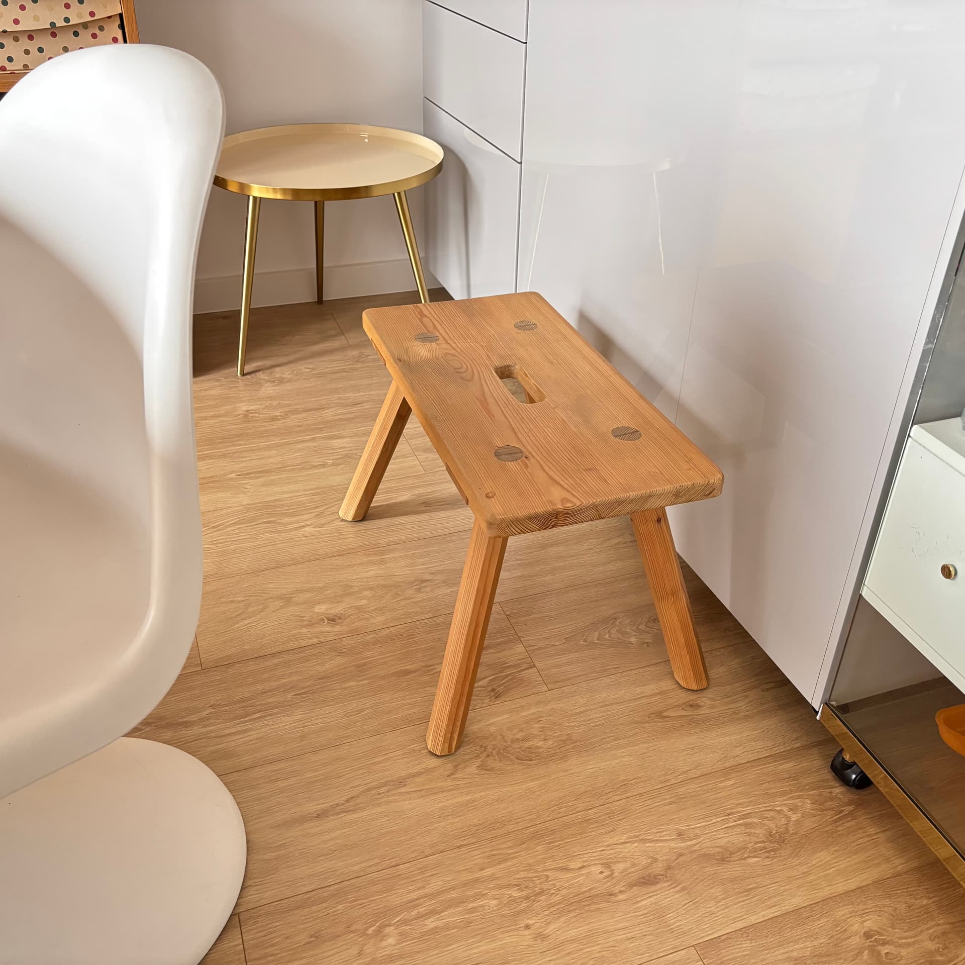 Stool, light brown pine, Germany, 1980s. - 197308