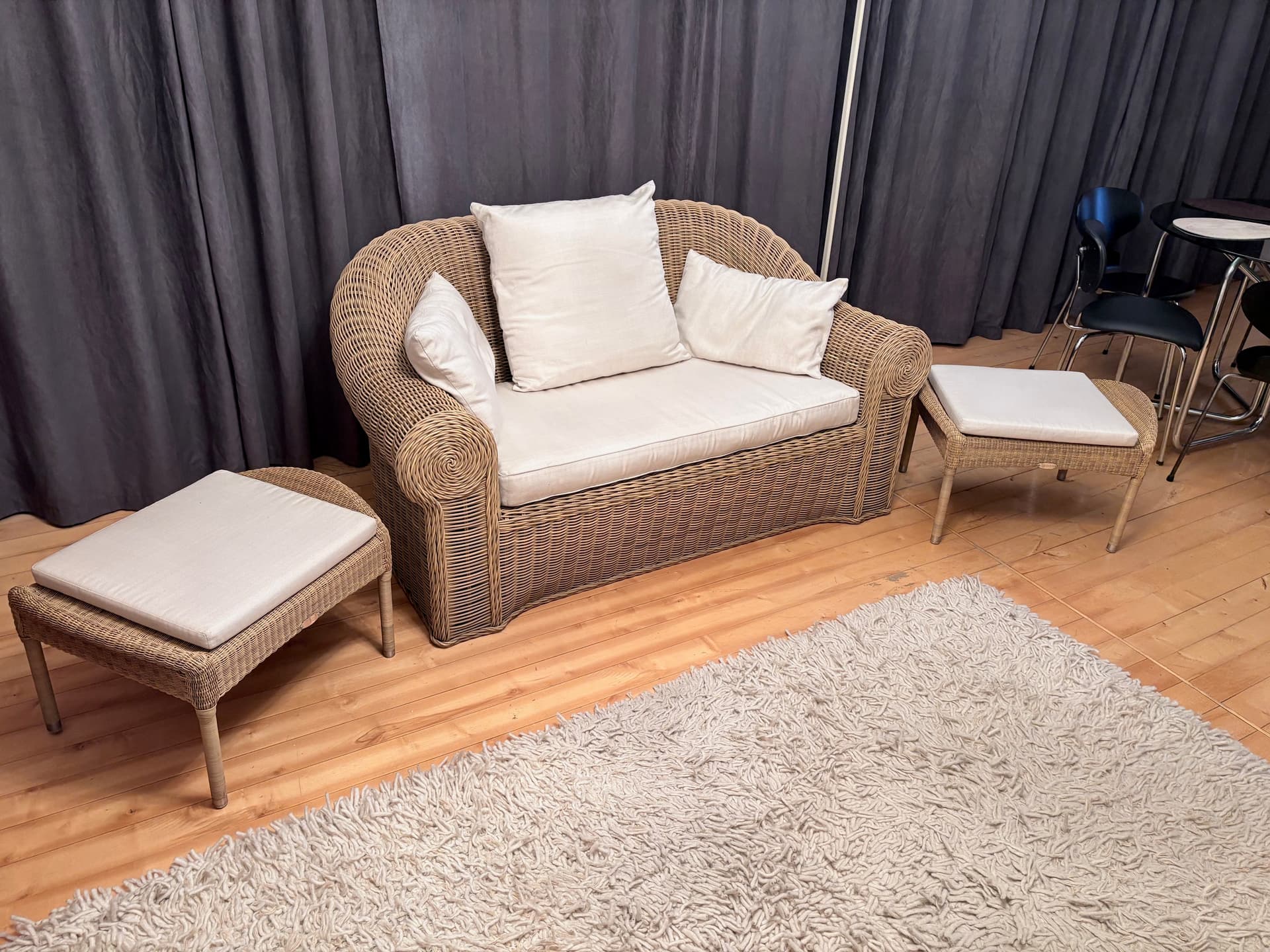 Lounge set, beige, by R. Frinier, Dedon, Germany, 1990s. - 197317