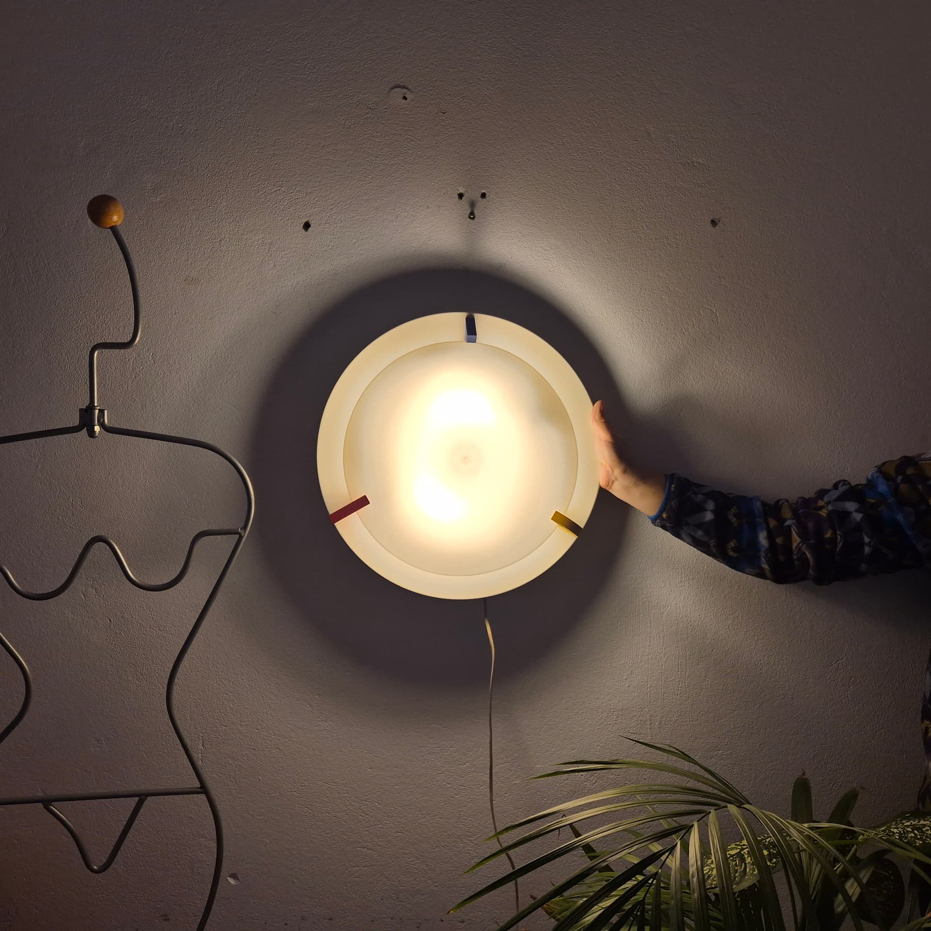 Plafon Stoja, multikolor, proj. E. Sottsass, Ikea, Szwecja, lata 90. - 197538