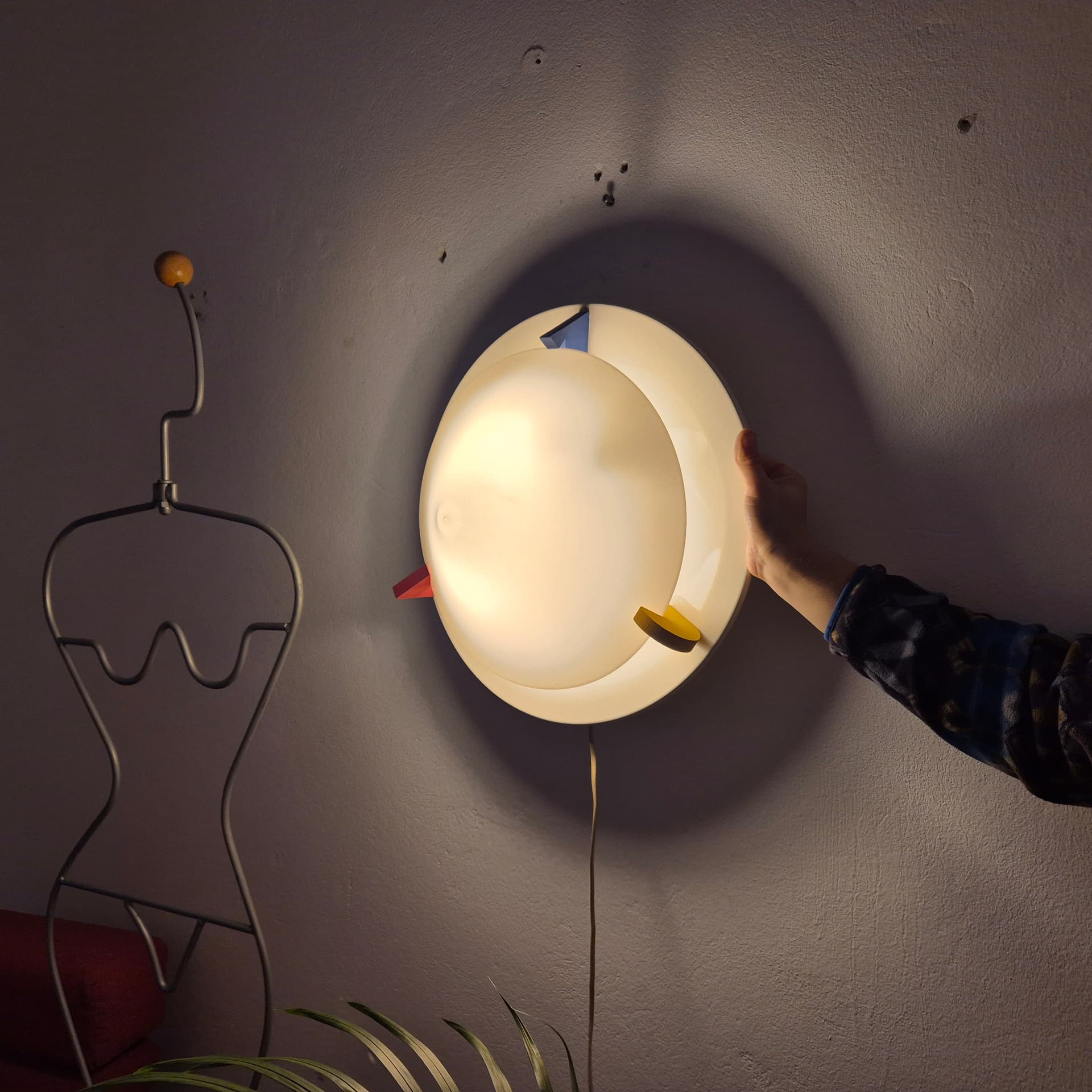 Plafon Stoja, multikolor, proj. E. Sottsass, Ikea, Szwecja, lata 90. - 197537