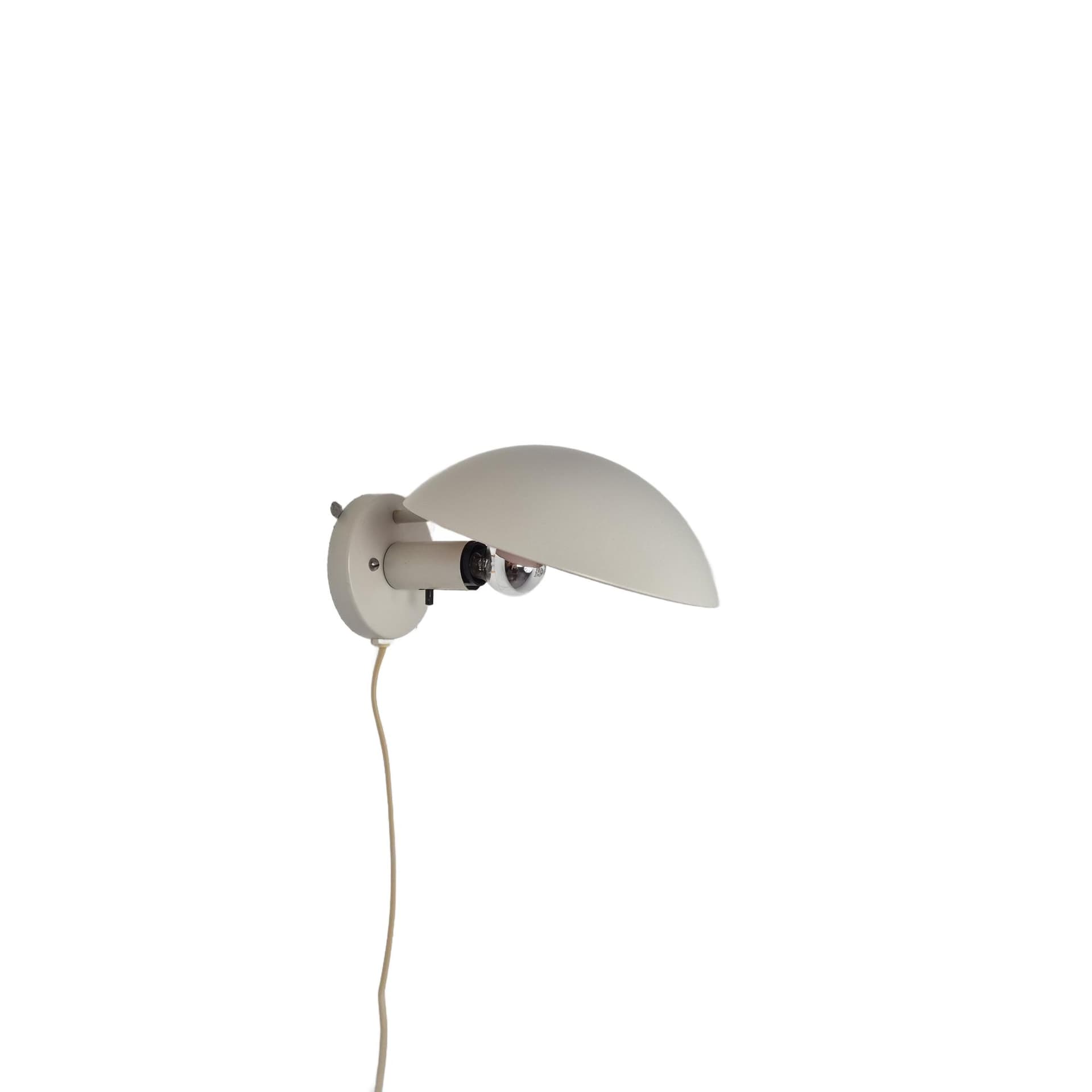 Kinkiet PH Hat, metal ivory white, proj. P. Henningsen, Louis Poulsen, Dania, lata 70.
