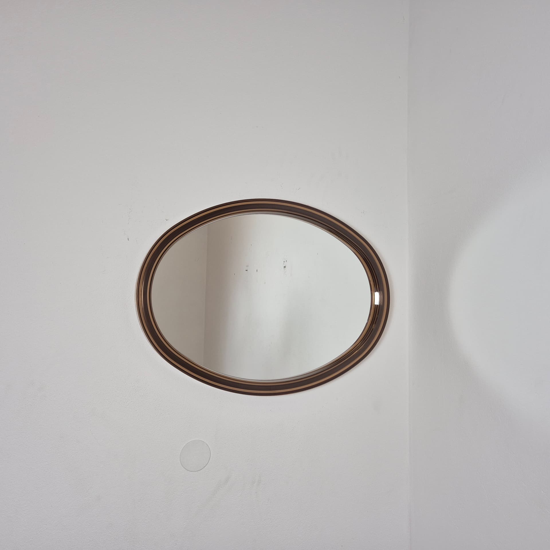 Lustro ścienne, brązowy, szkło, rama plexi, Francja, lata 80. - 197640