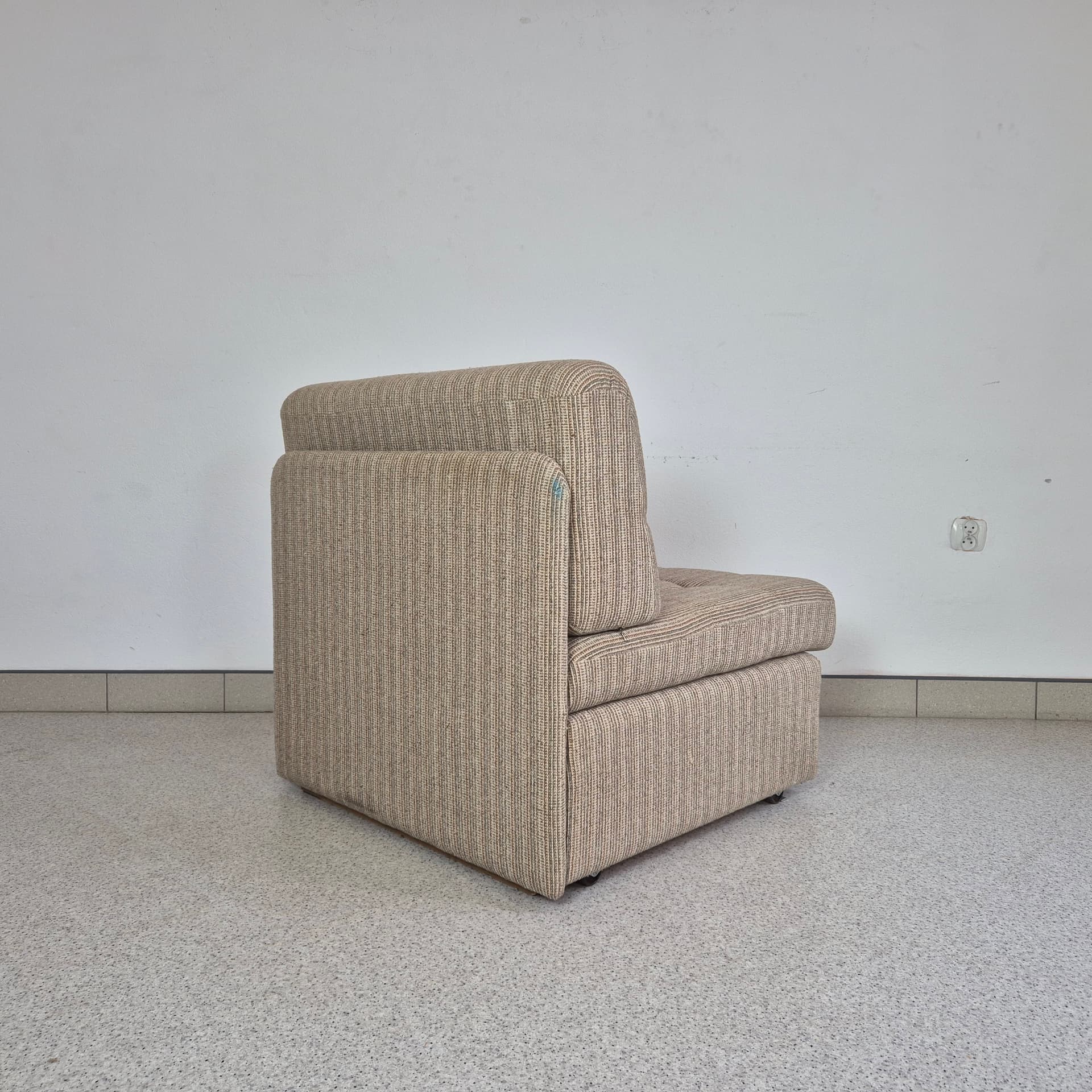Fold-out armchair, beige fabric, Germany, 1990s. - 197891