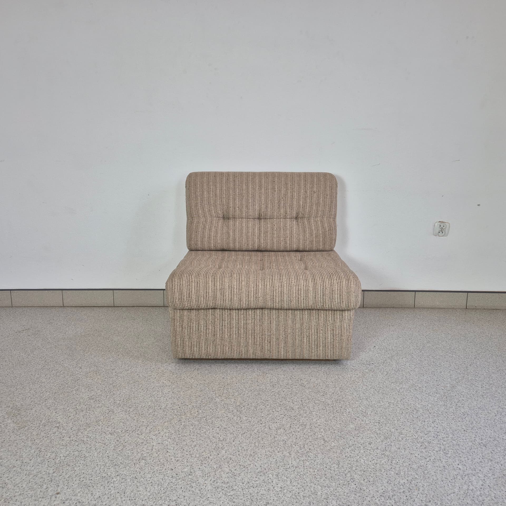 Fold-out armchair, beige fabric, Germany, 1990s. - 197887