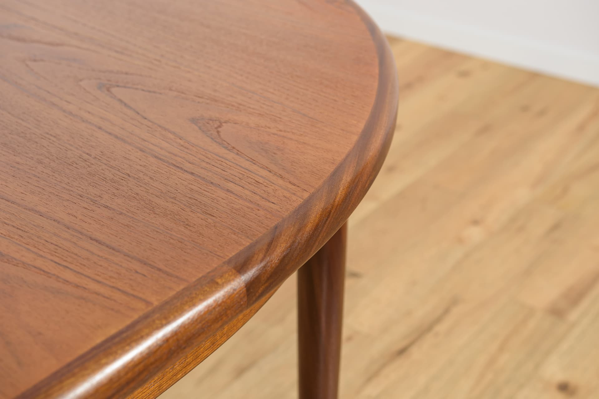 Oval Extendable Table, light brown teak, G-Plan, United Kingdom, 1960s. - 198075