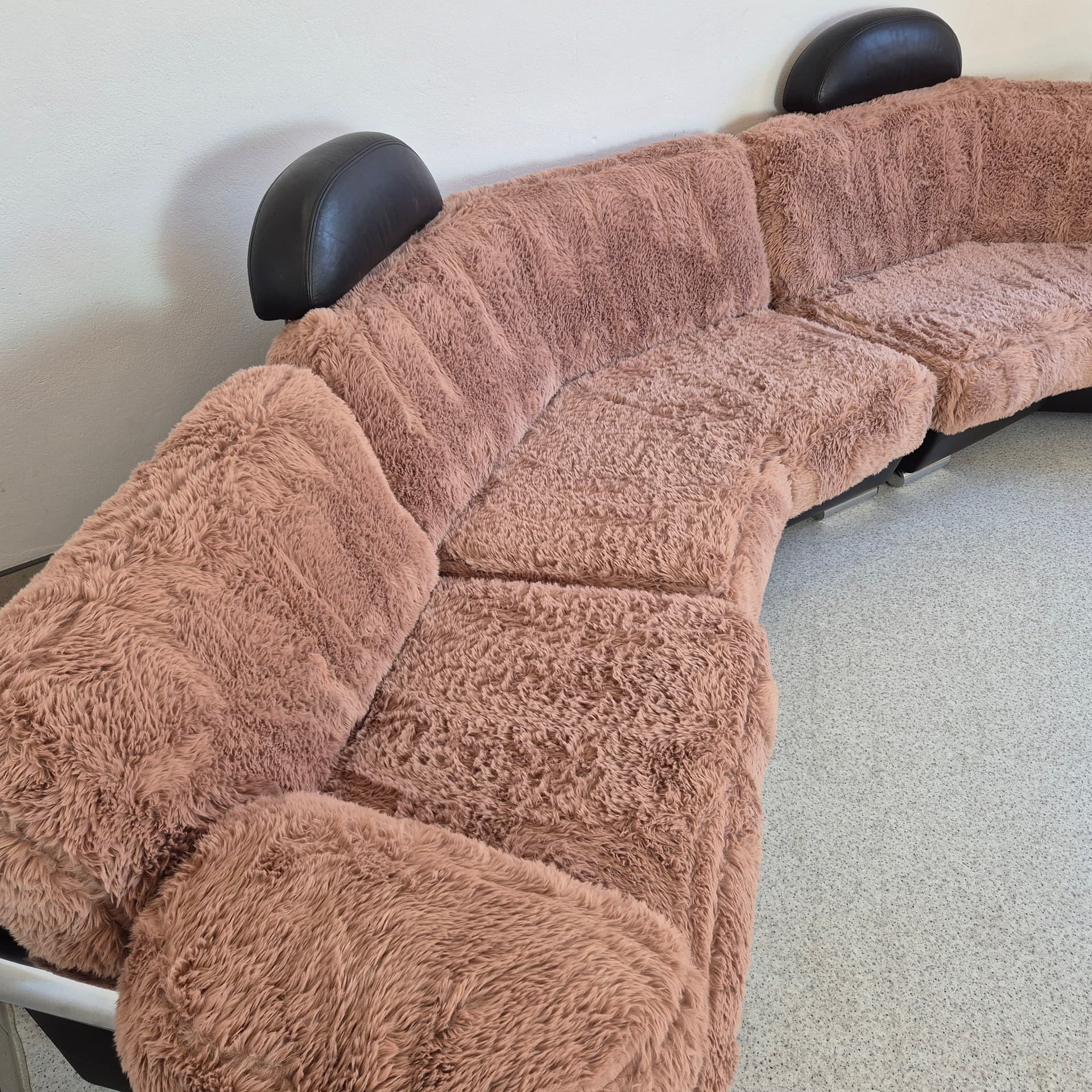 Sofa modułowa Medea, tkanina brąz jasny, skóra naturalna czarna, stal, proj. M. C. Brandis, Artanova, Szwajcaria, lata 90. - 198090