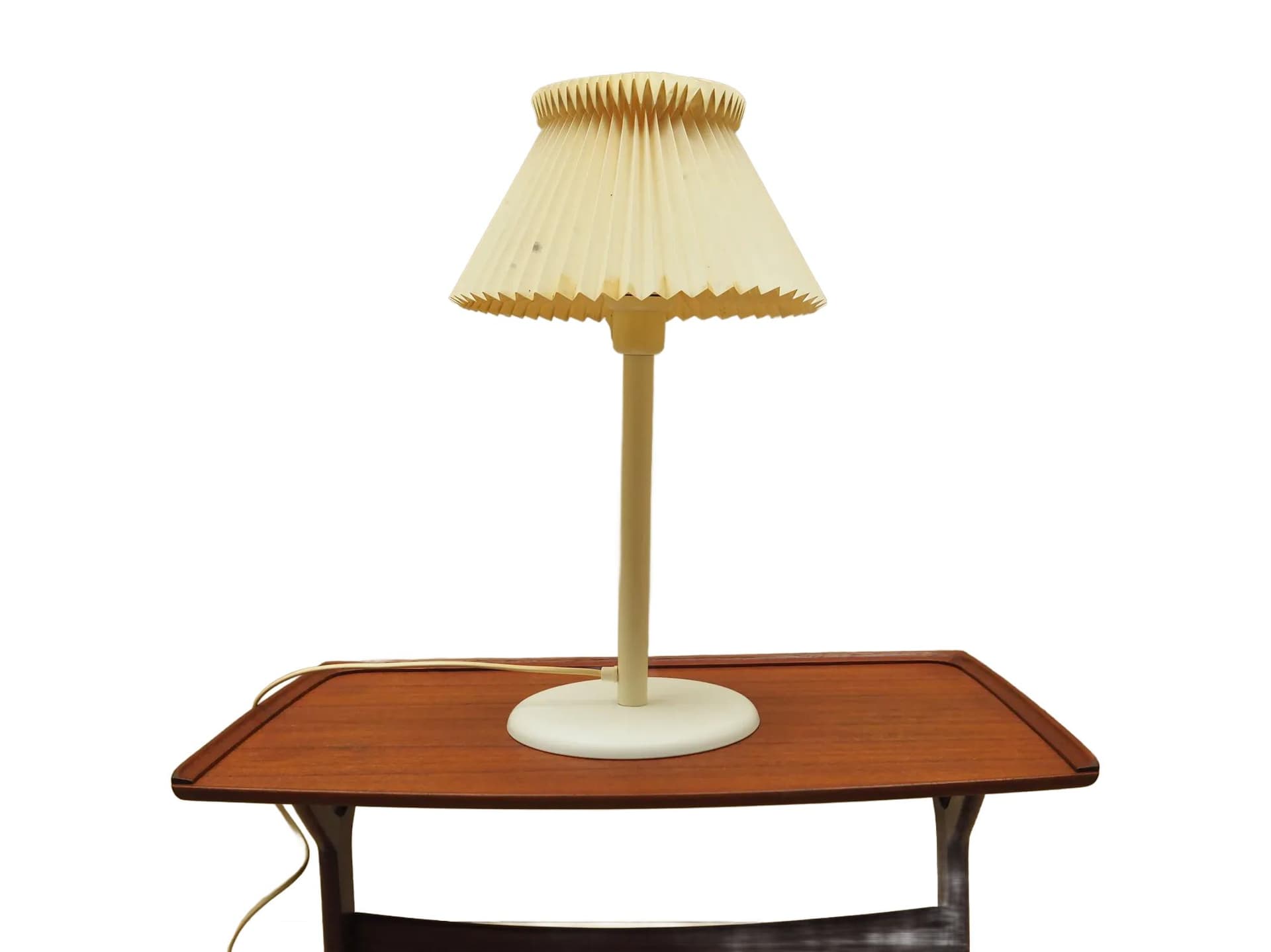 Lampa biurkowa, beżowy, metal, Dania, lata 60. - 13805