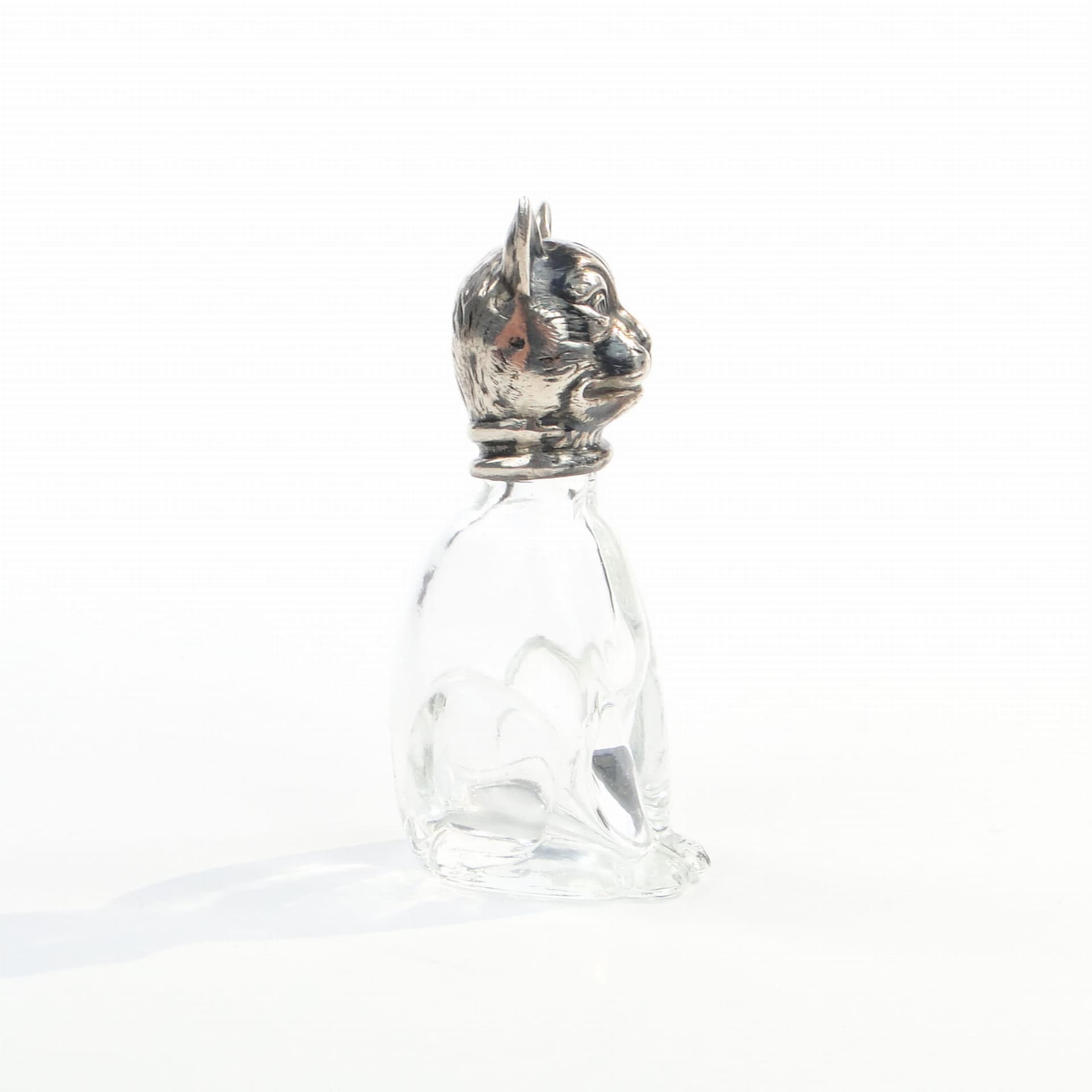 Salt Shaker Cat, transparent, crystal glass, silver, Germany, 19th c. - 198187