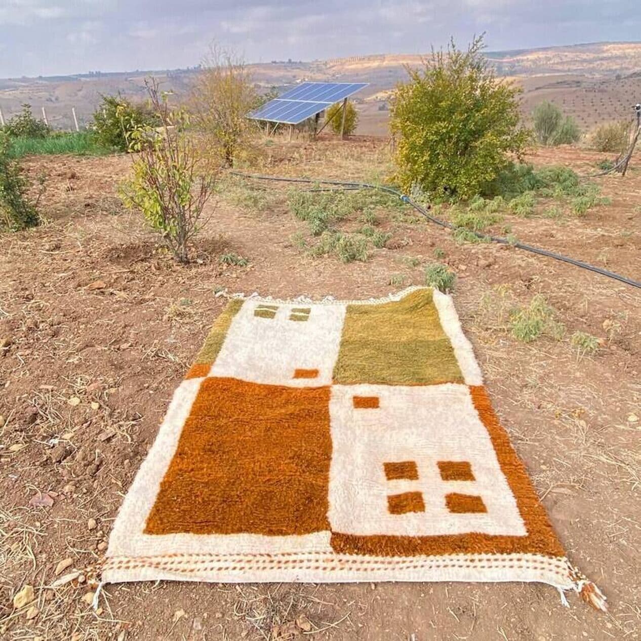 Ręcznie tkany dywan 150x250 cm, wełna, multikolor, Maroko - 200328