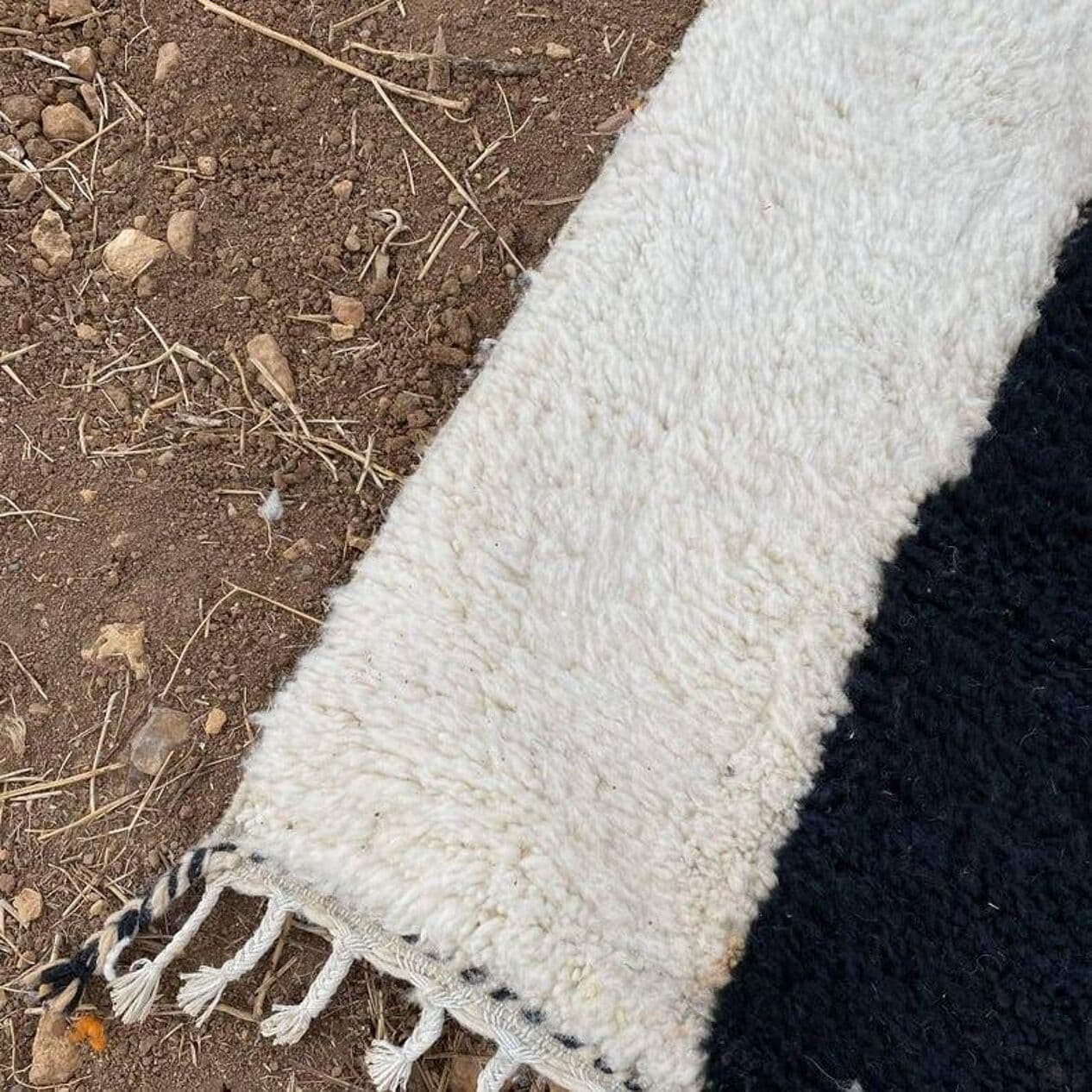 Handwoven rug 150x260 cm, wool, black, white, Morocco - 200301