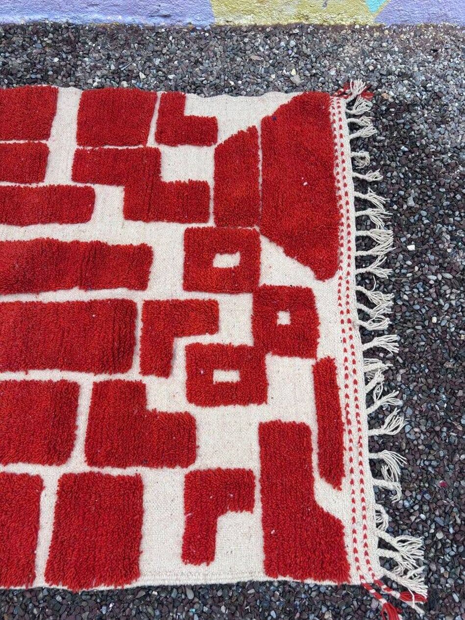 Ręcznie tkany dywan 140x250 cm, wełna, czerwony, Maroko - 200083
