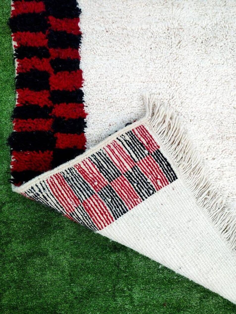 Handwoven rug 150x250 cm, wool, cream, red, black, Morocco - 199977