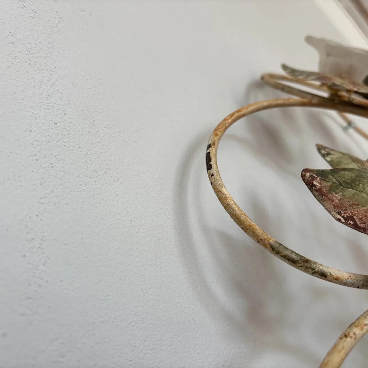 Wielokolorowy plafon florystyczny w stylu glamour, Niemcy, lata 80. - 13935