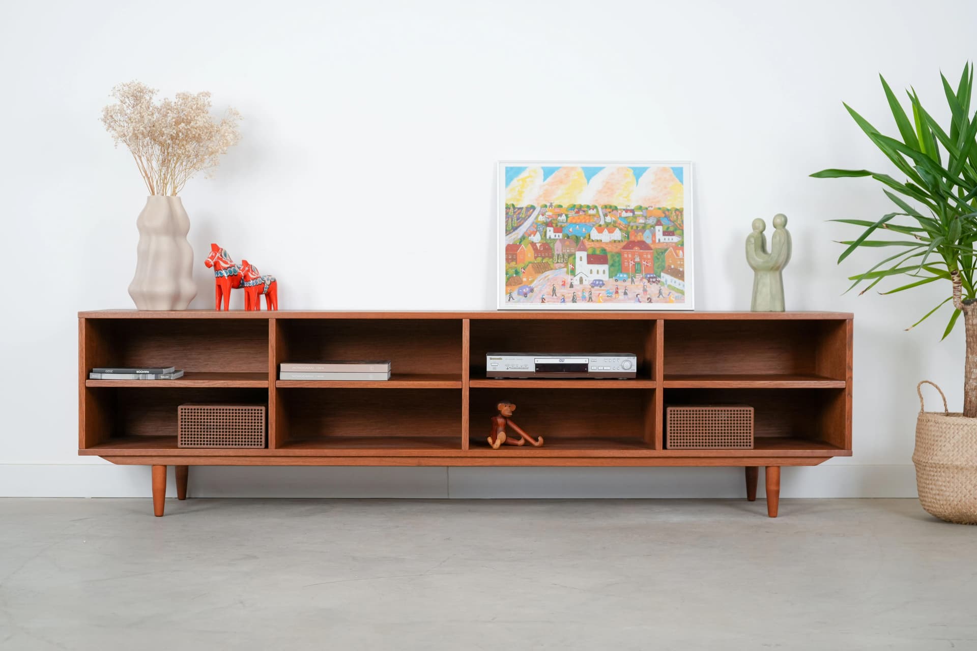 Sideboard skandynawski, dąb orange, Dania, lata 60. - 13972