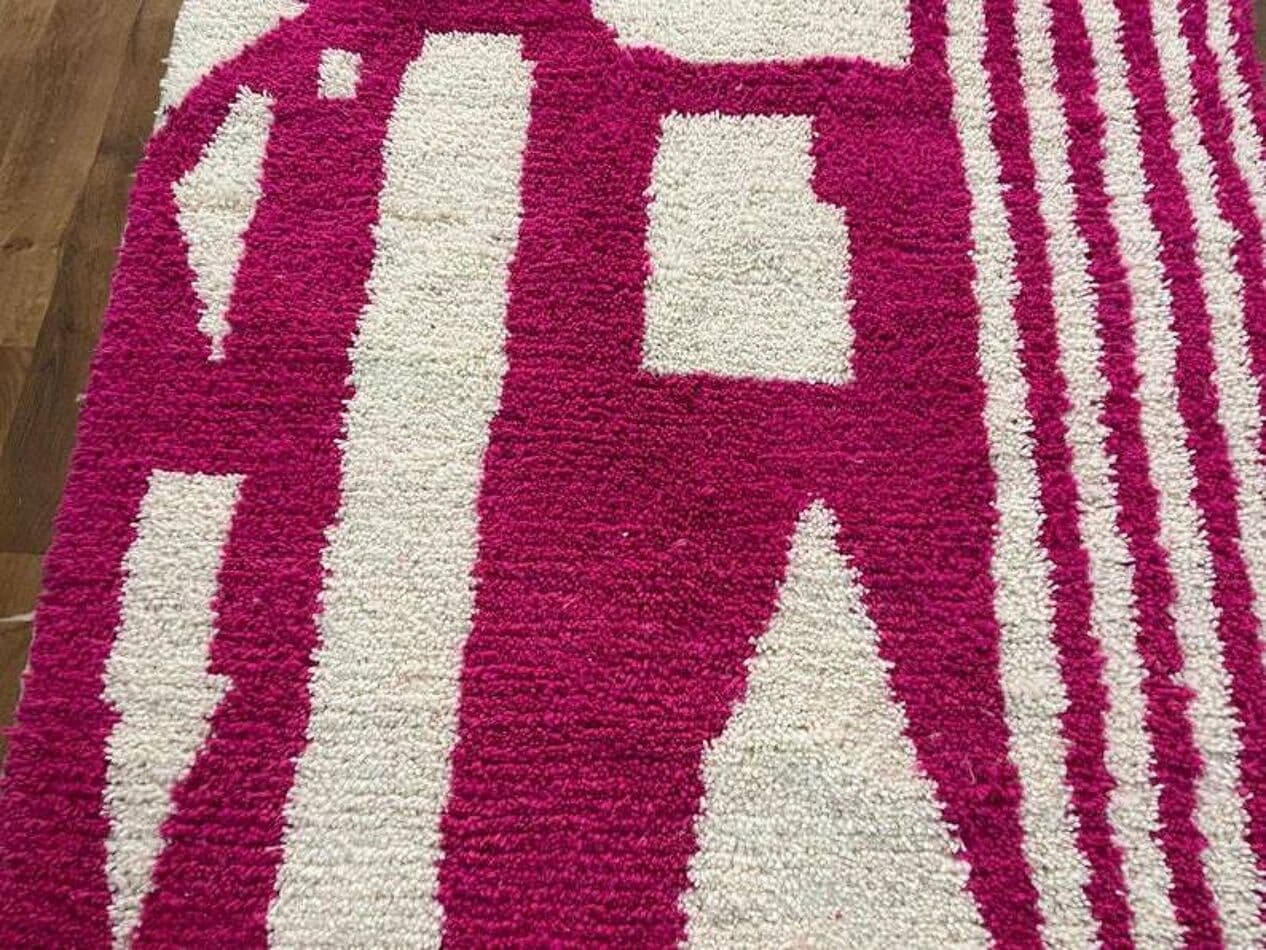 Handwoven rug 300x200 cm, wool, pink, Morocco - 198952