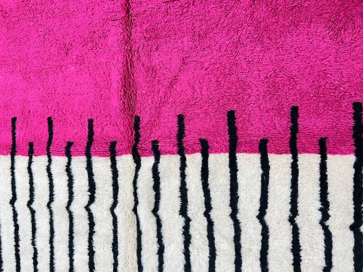 Ręcznie tkany dywan 250x150 cm, wełna, ecru, czarny, różowy, Maroko - 198398