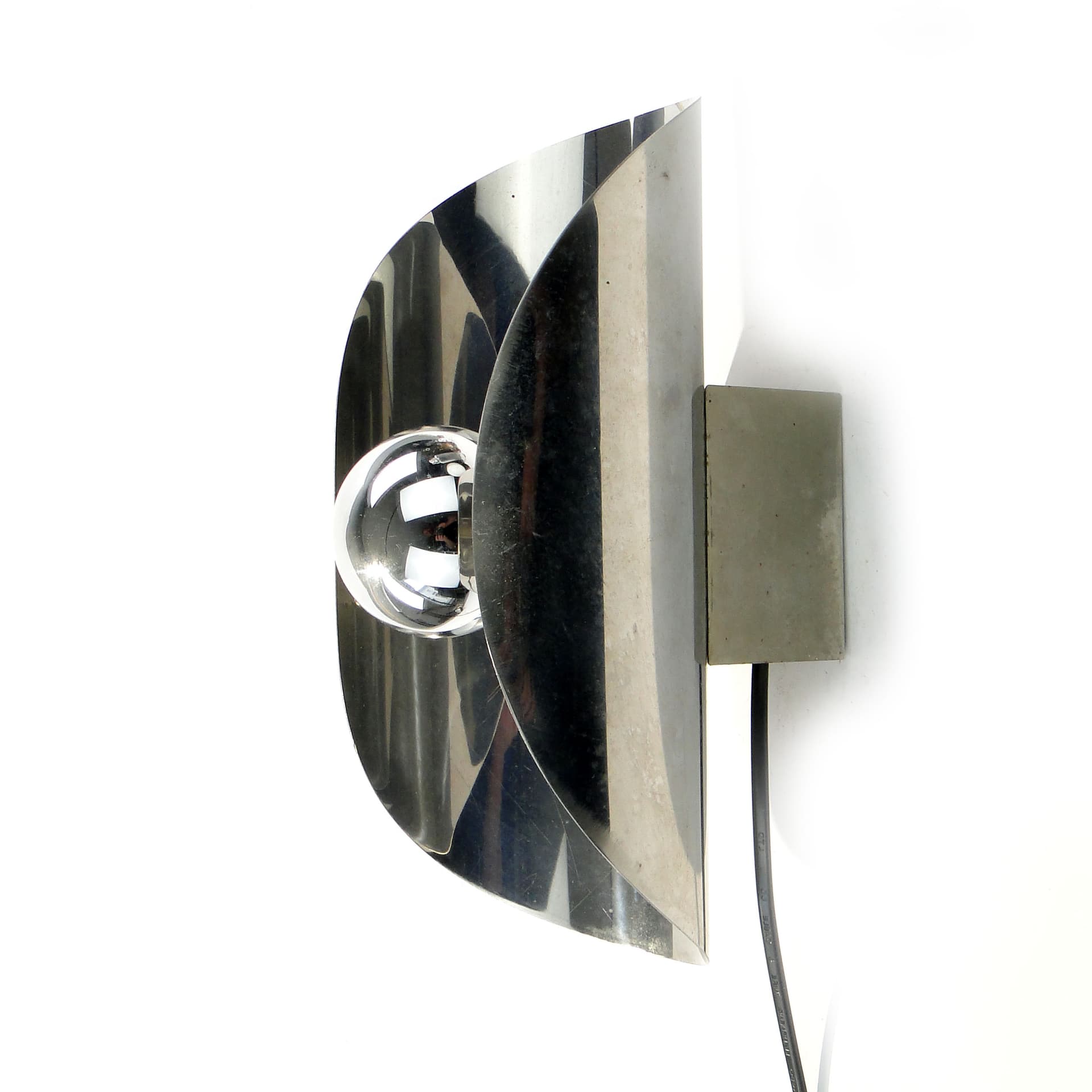Wall sconce, Space Age, silver, chrome steel, Polam Wieliczka, Poland, 1960s. - 1417