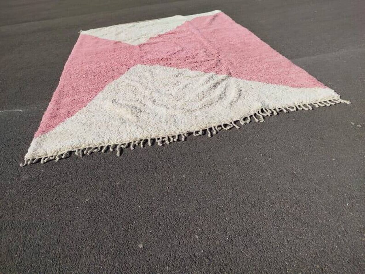 Handwoven rug 200x300 cm, wool, pink, ivory, Morocco - 201264