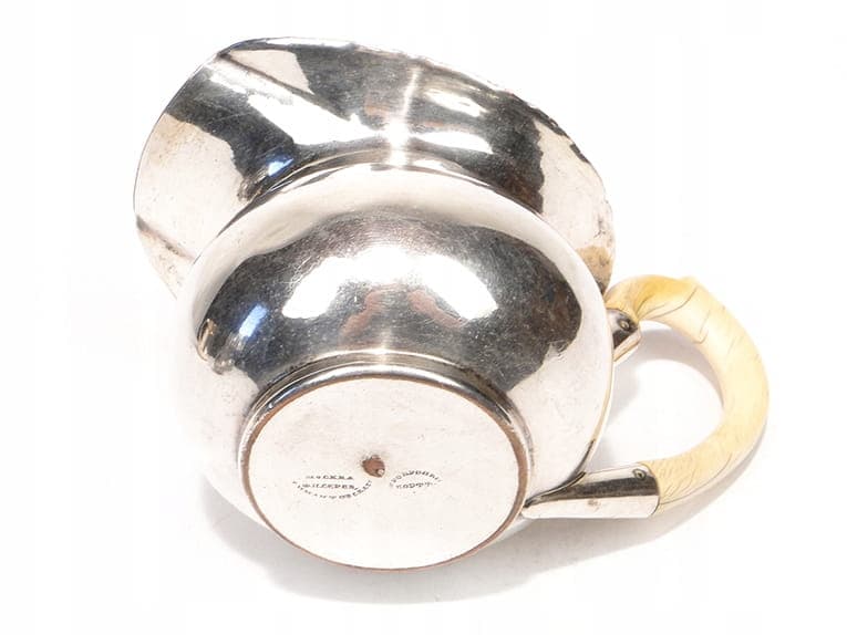 Neoclassical creamer, silver, Russia, 19th c. - 201758