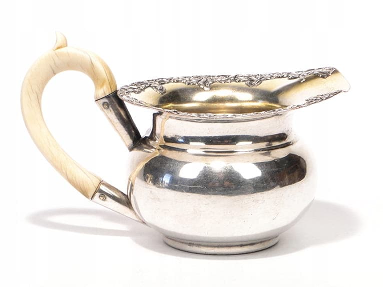 Neoclassical creamer, silver, Russia, 19th c. - 201764