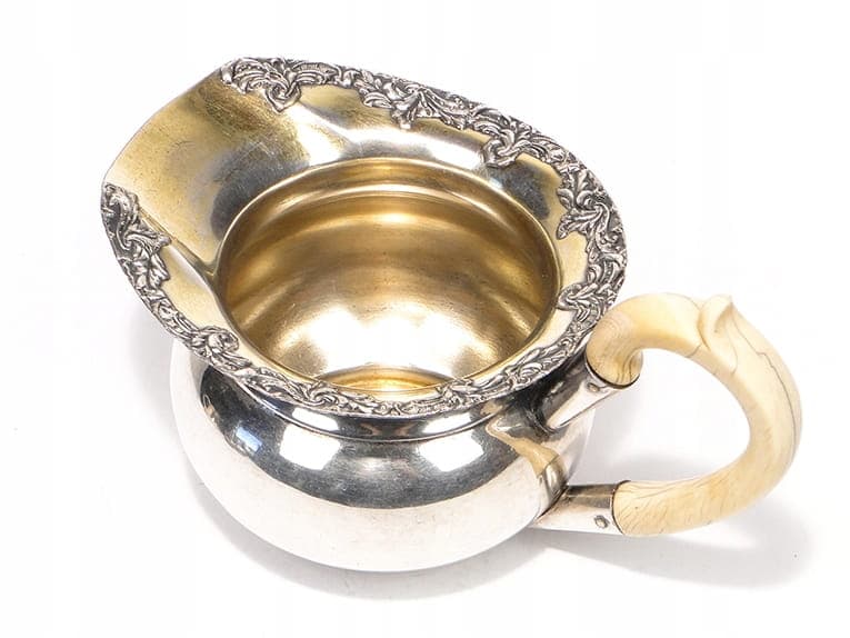 Neoclassical creamer, silver, Russia, 19th c. - 201760